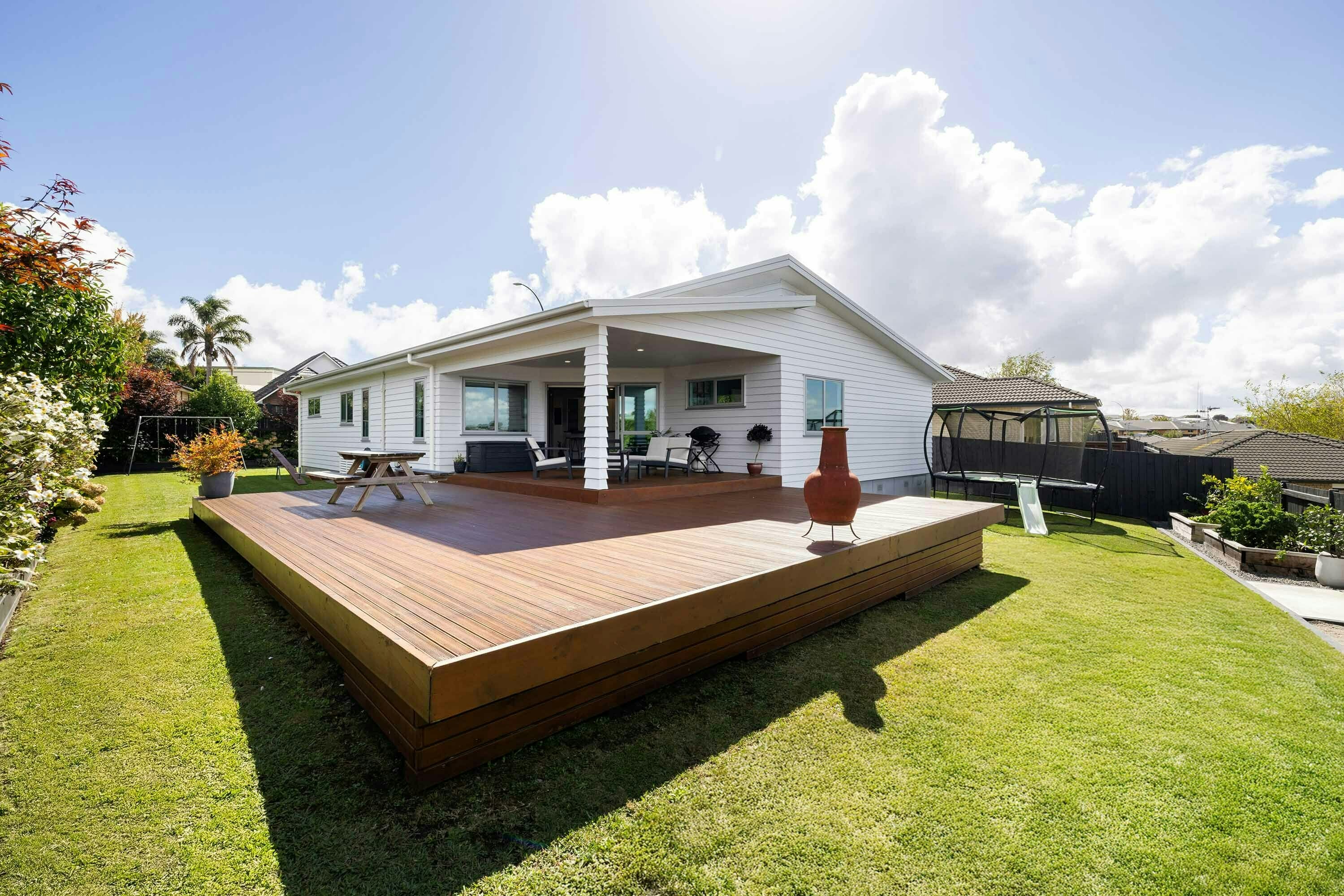 6 EDIT web or mls in House SR5 0875