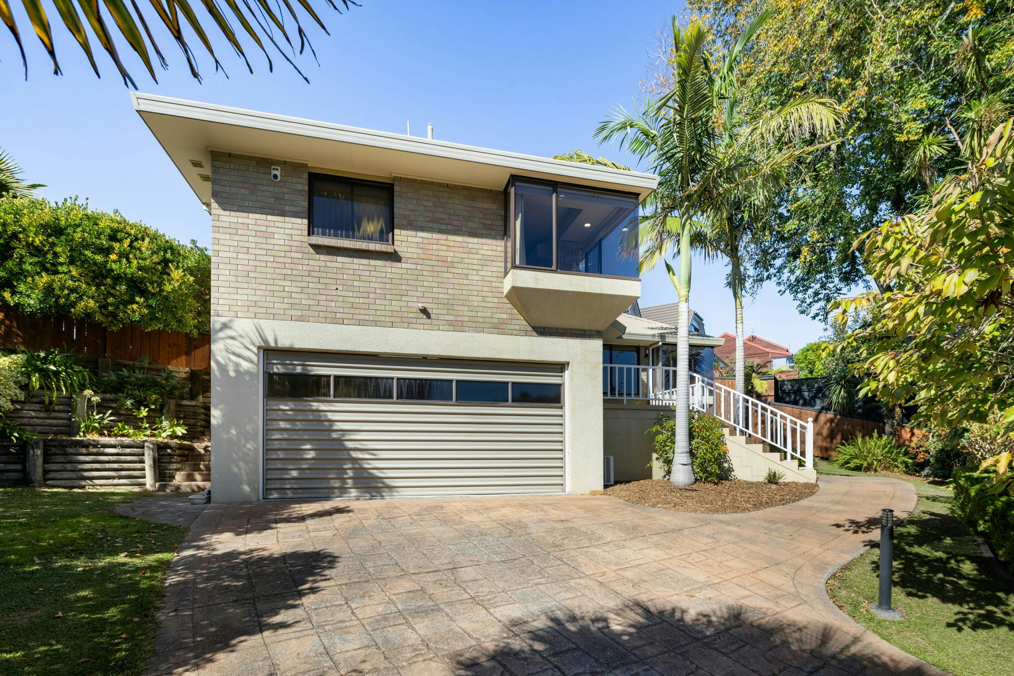 6 web or mls in House AR5 0535