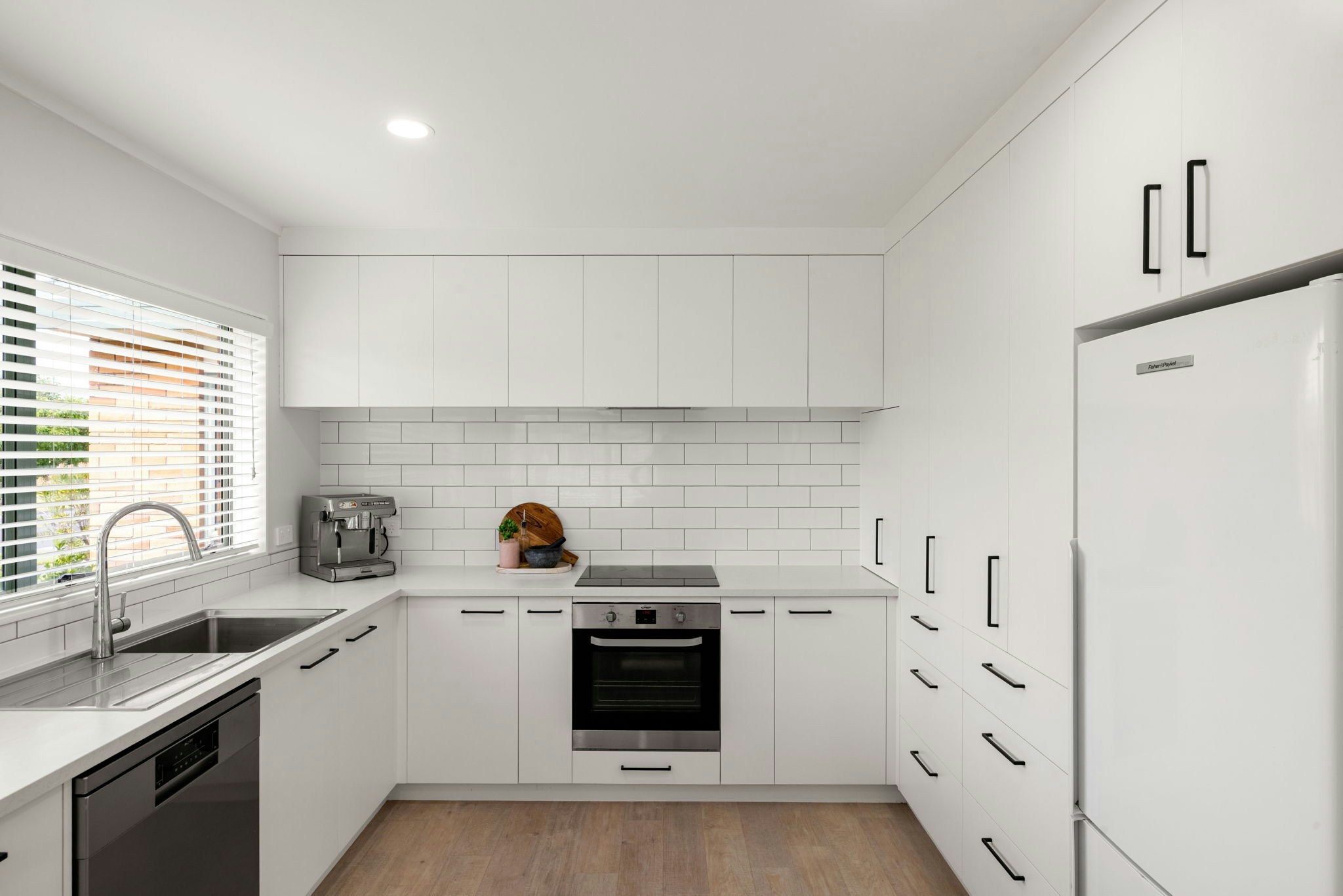 6 web or mls in House SR5 0105