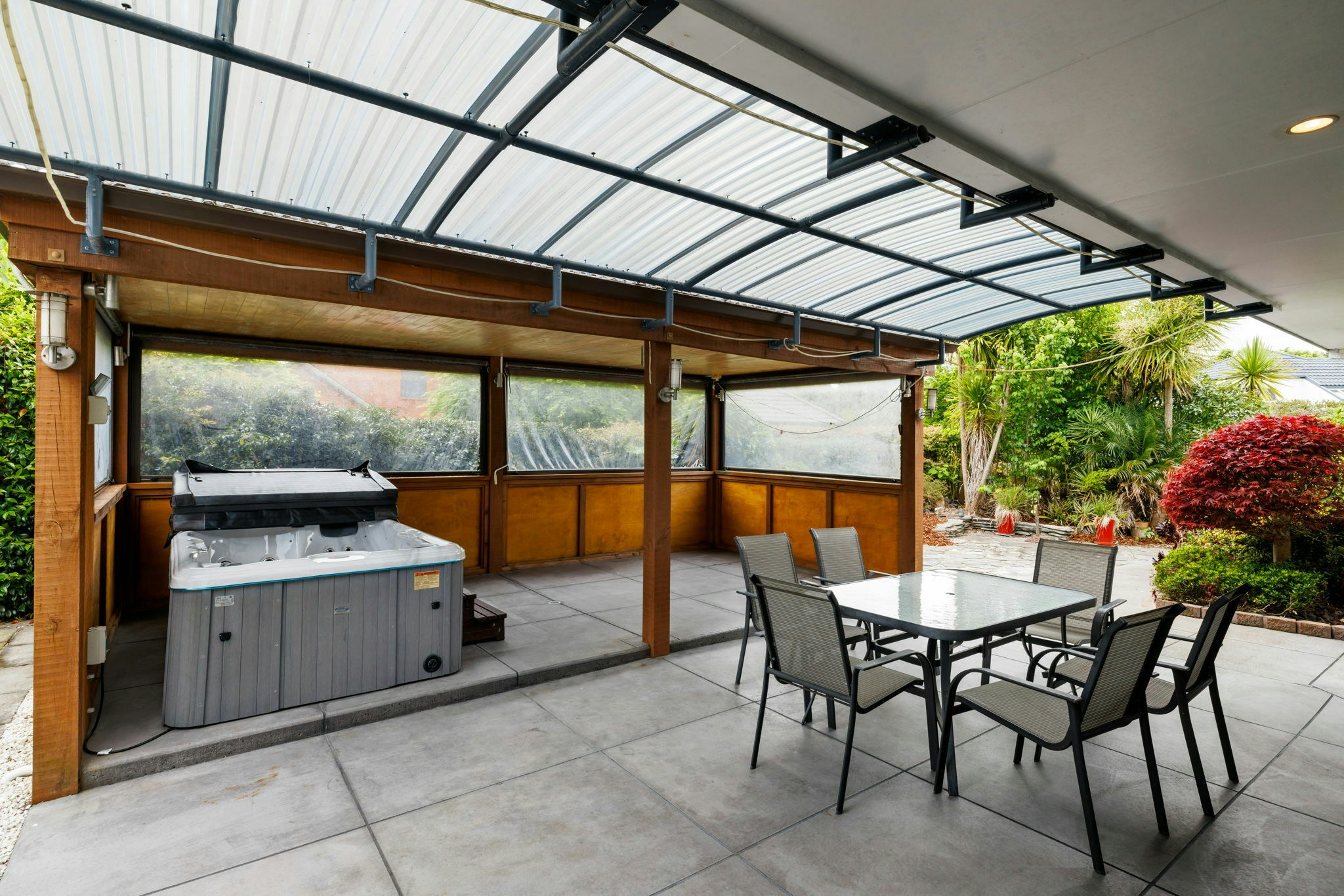 6 web or mls in House SR5 4323