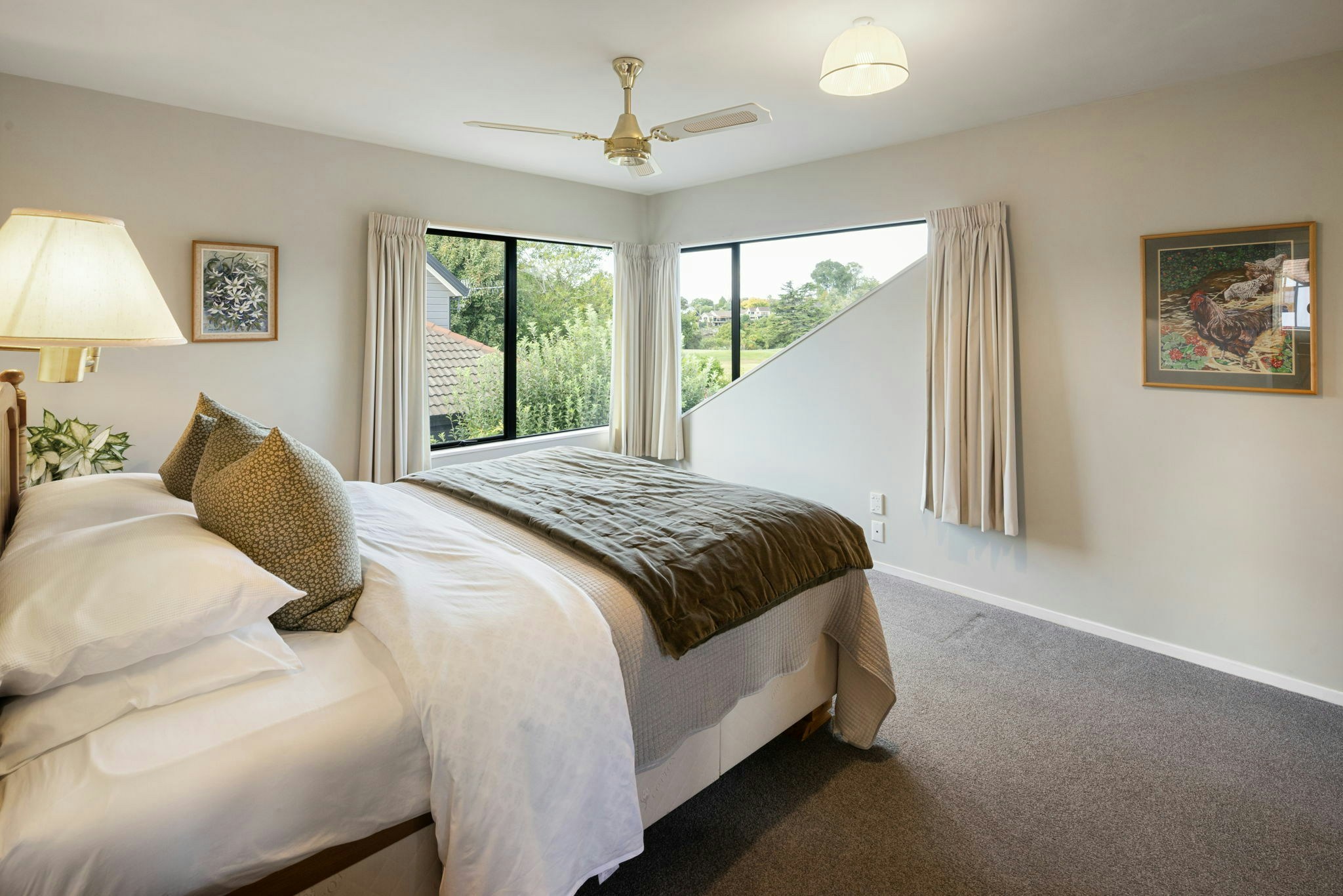 61 web or mls in House AR5 1089