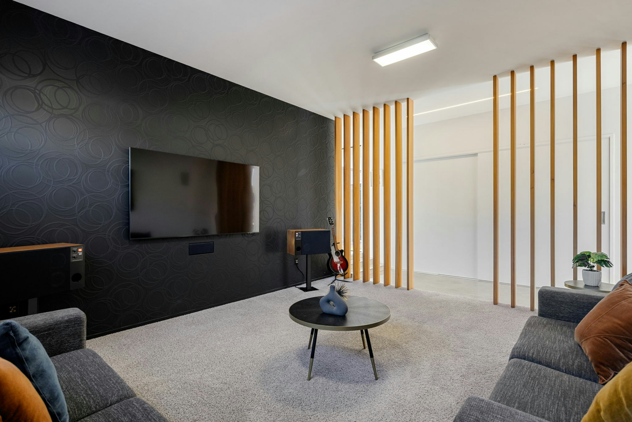 62 web or mls in House AR5 0835