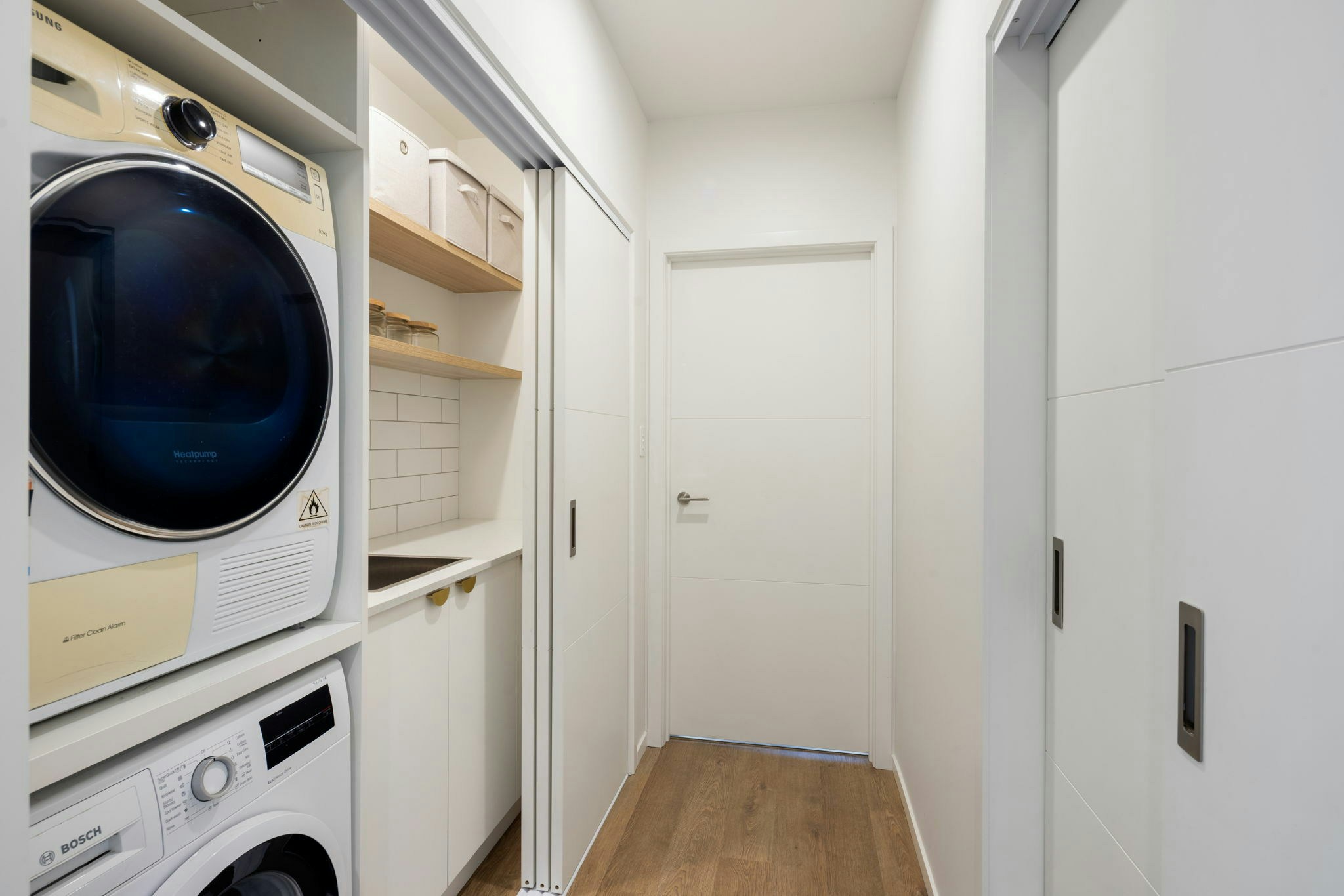 64 web or mls in House AR5 0078