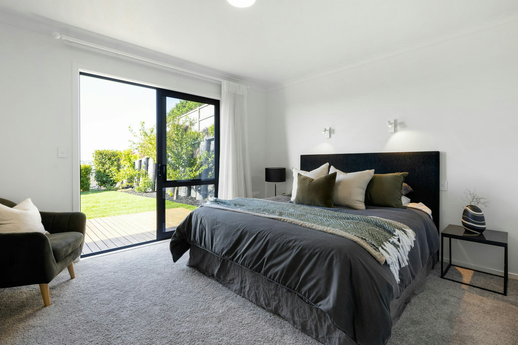 67 web or mls in House AR5 9235