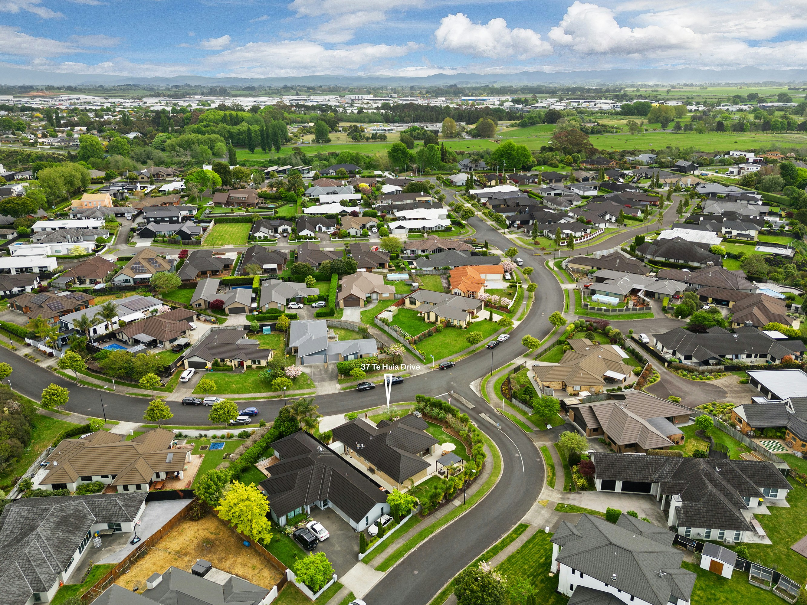 69 EDIT web or mls in House DJI 20241025165200 0239 D