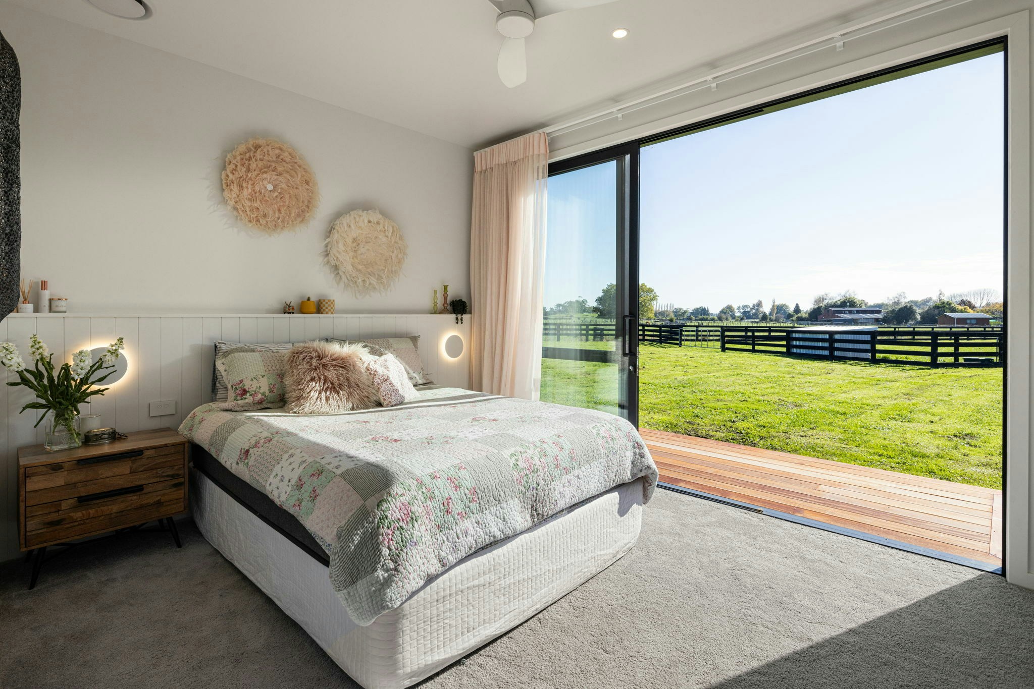 69 web or mls in House AR5 4144