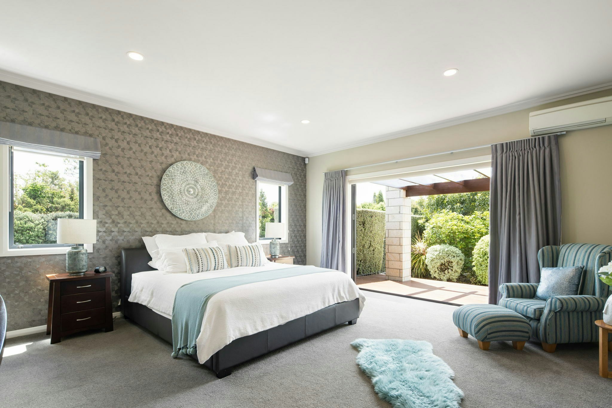 69 web or mls in House AR5 9144