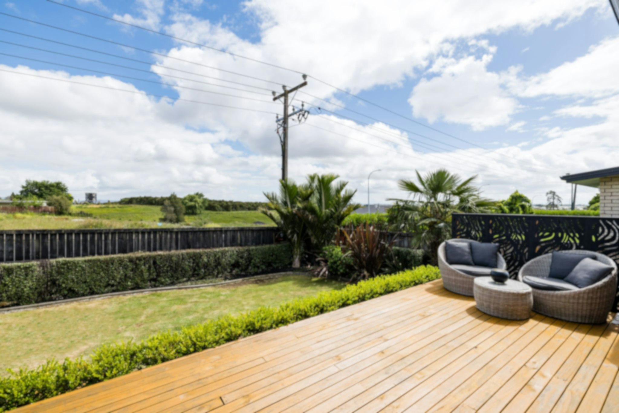 7 EDIT web or mls 27 inhouse sr5 5018