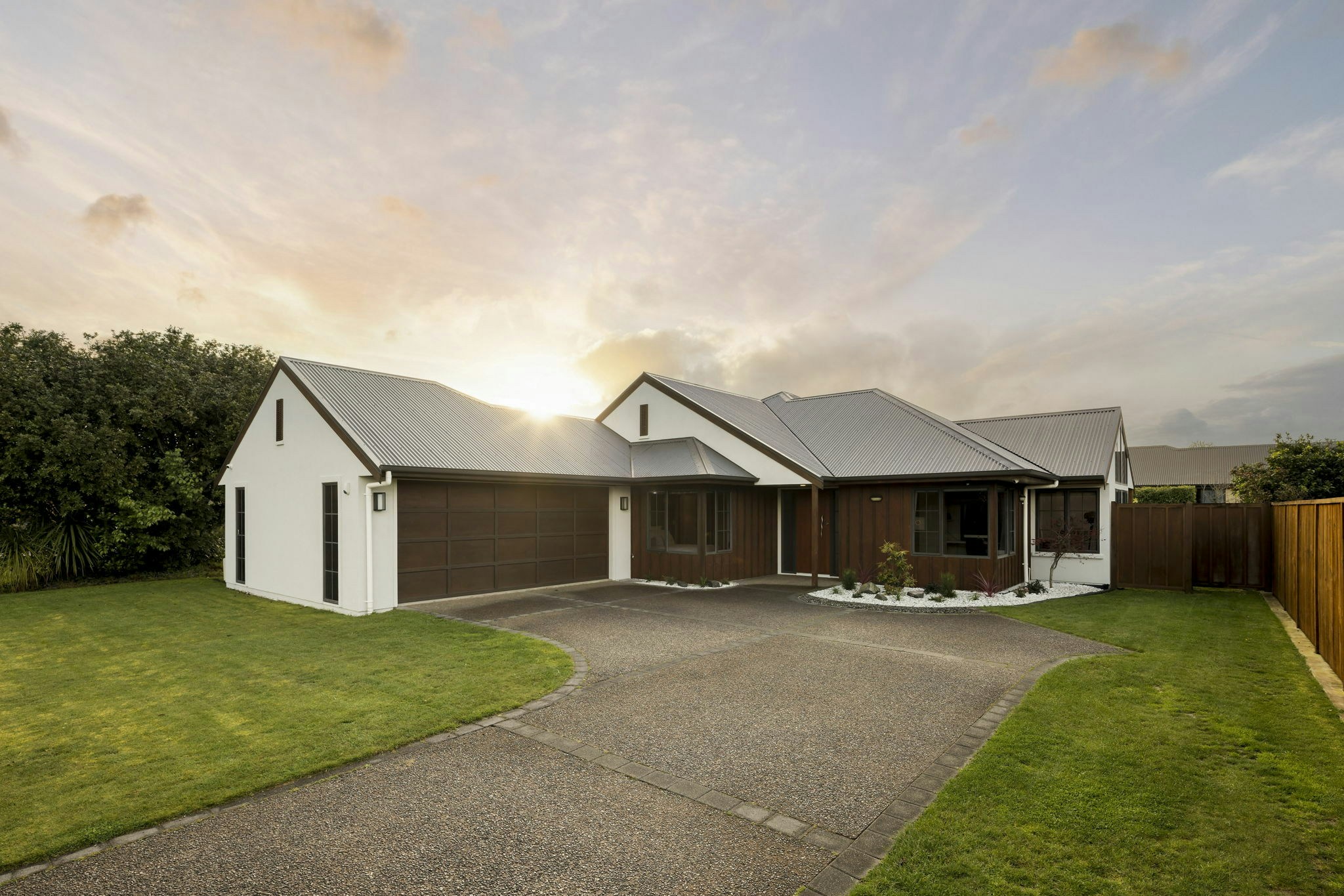 7 web or mls in House AR5 5340