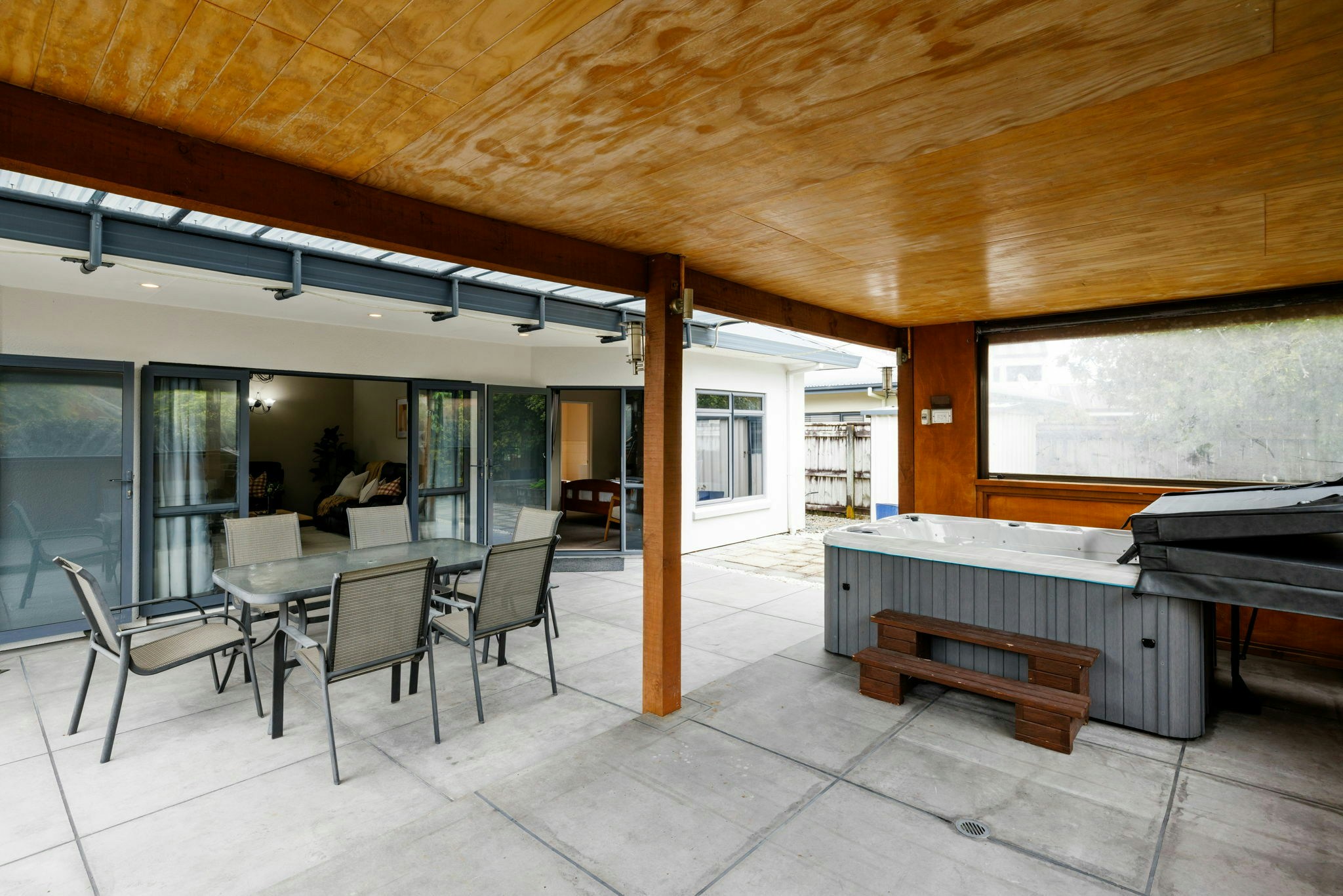 7 web or mls in House SR5 4308