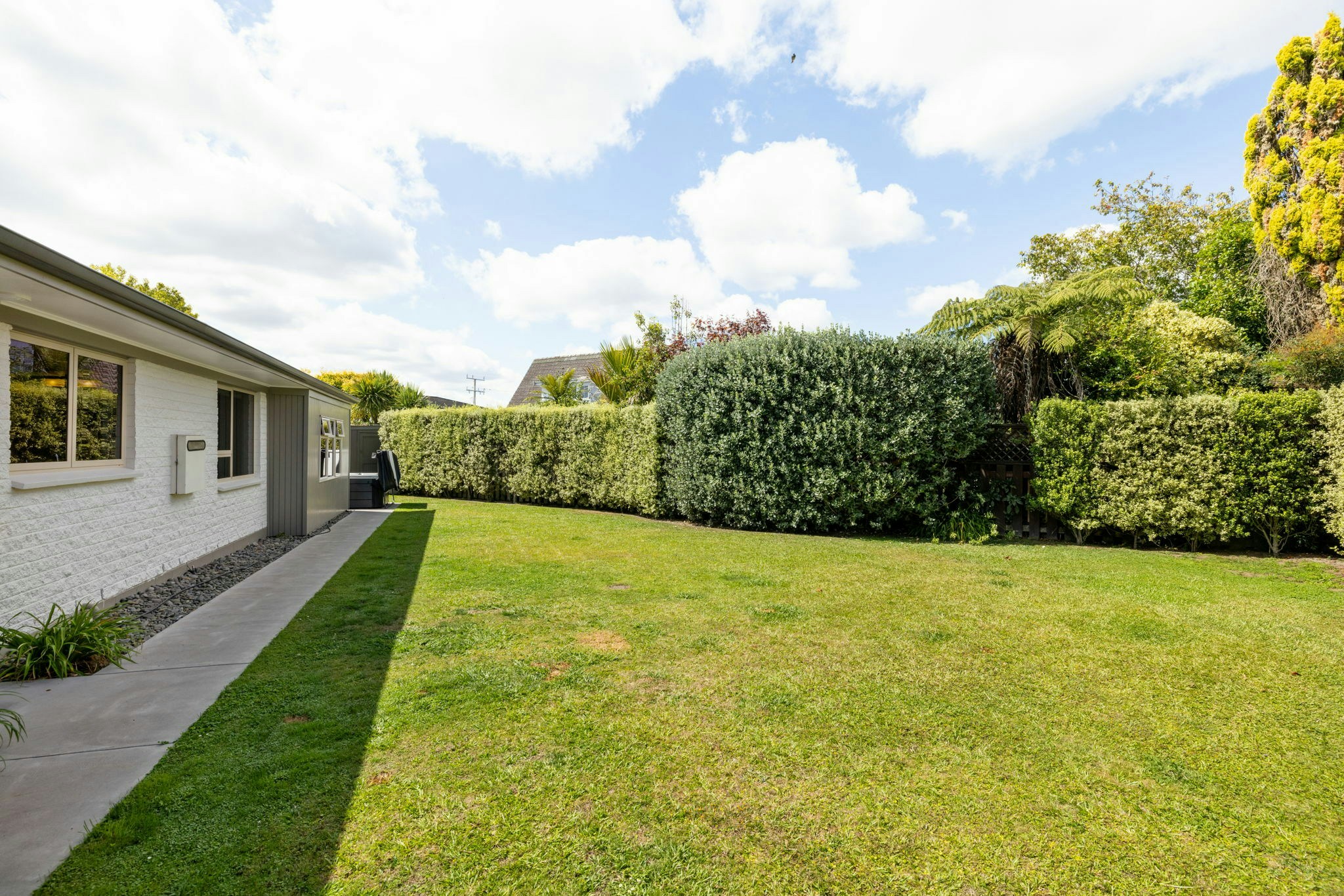 7 web or mls in House SR5 5270