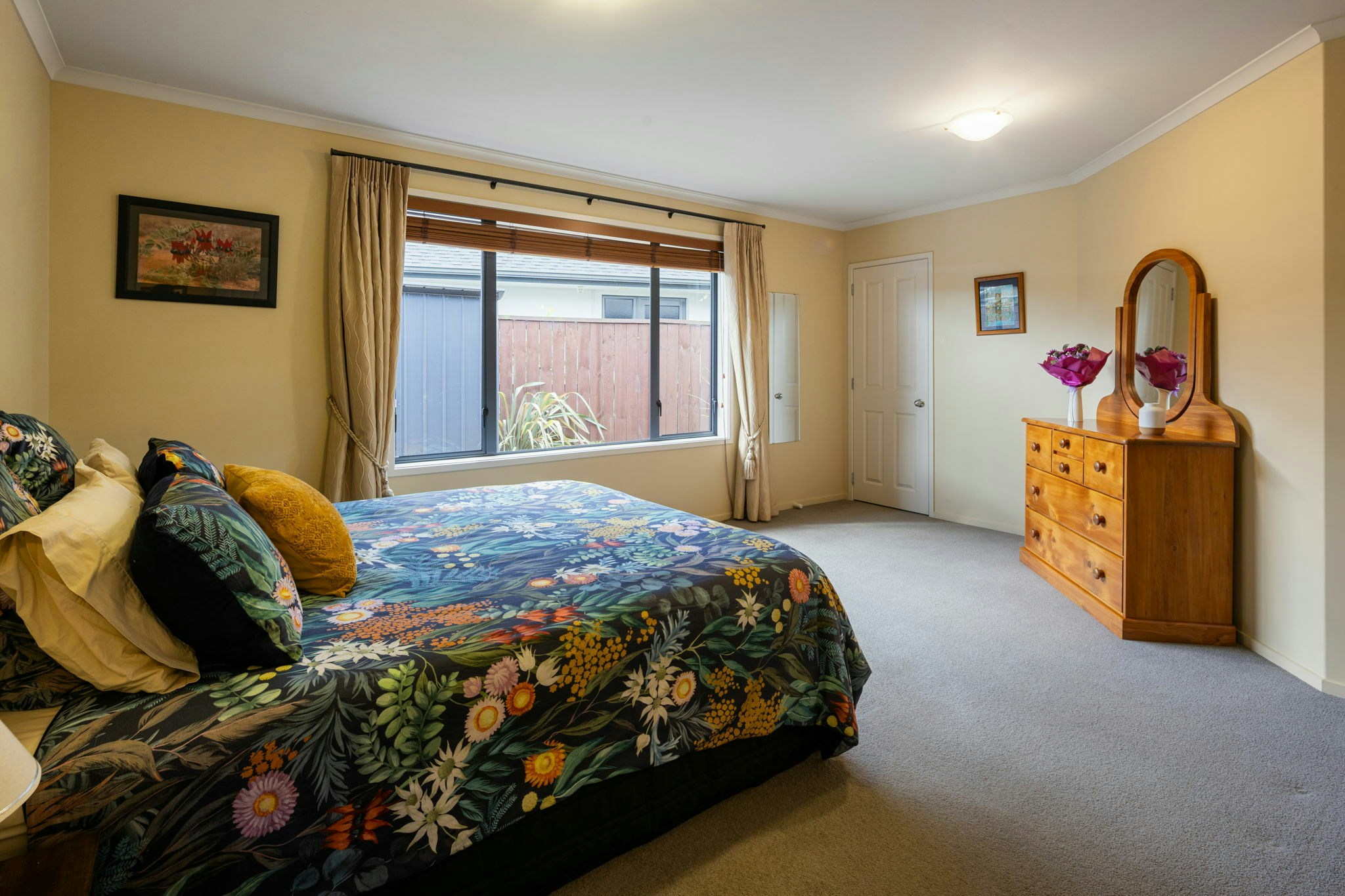 70 web or mls in House AR5 1399