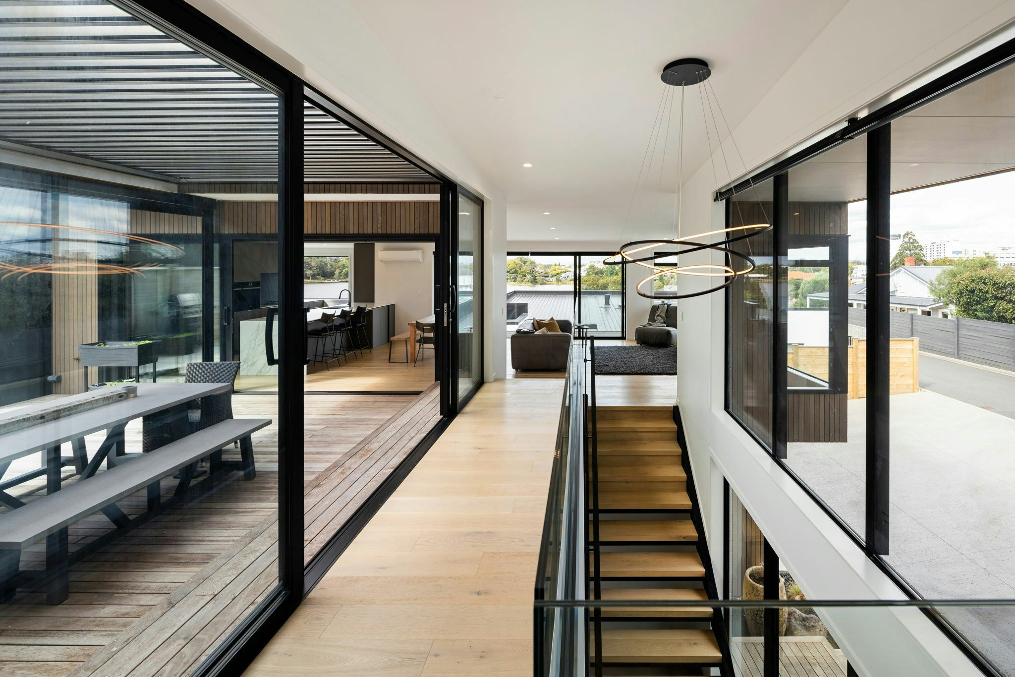 70 web or mls in House AR5 2013