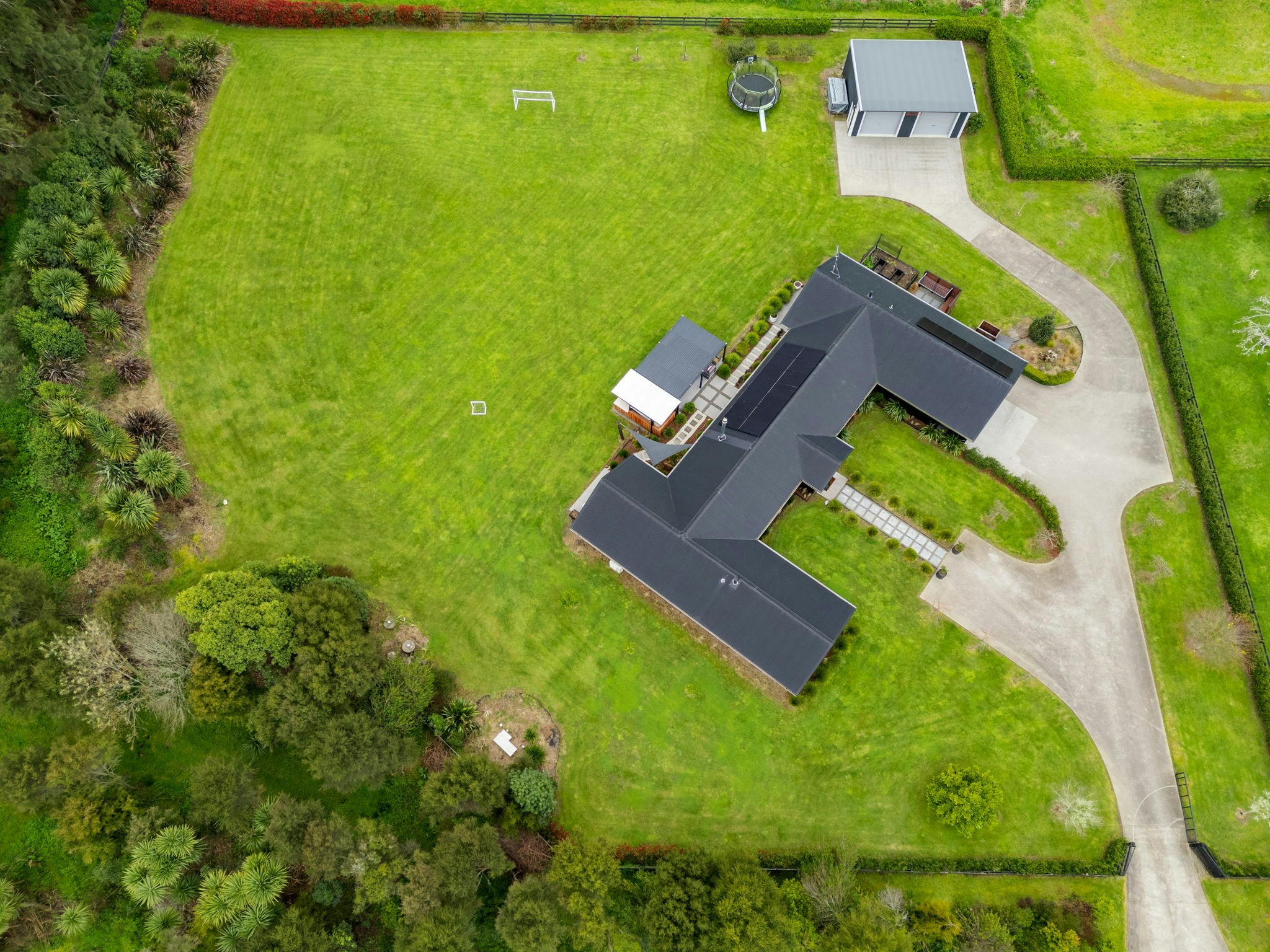 70 web or mls in House DJI 20240912130925 0438 D