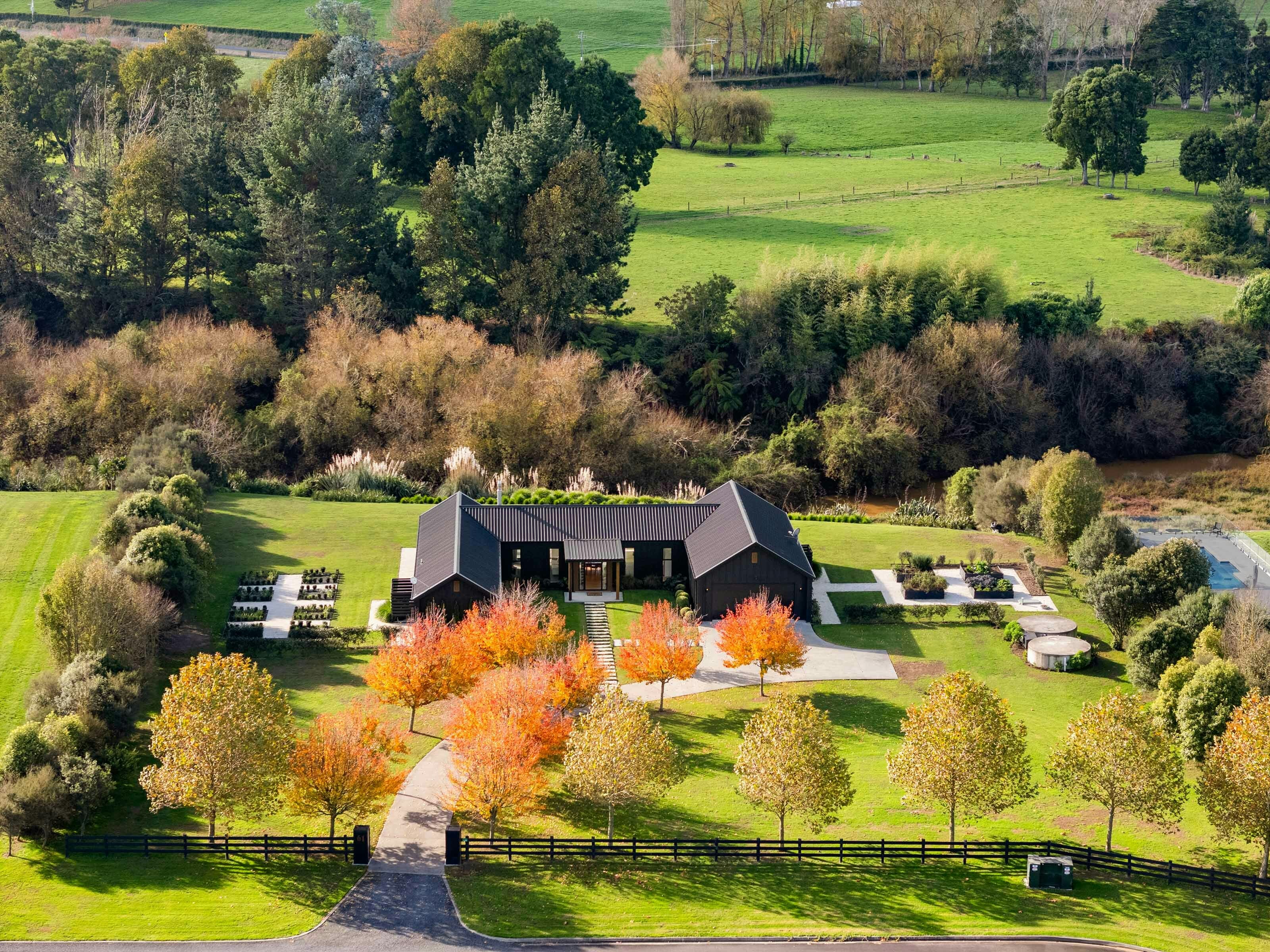 72 EDIT web in House DJI 20250520142414 0914 D