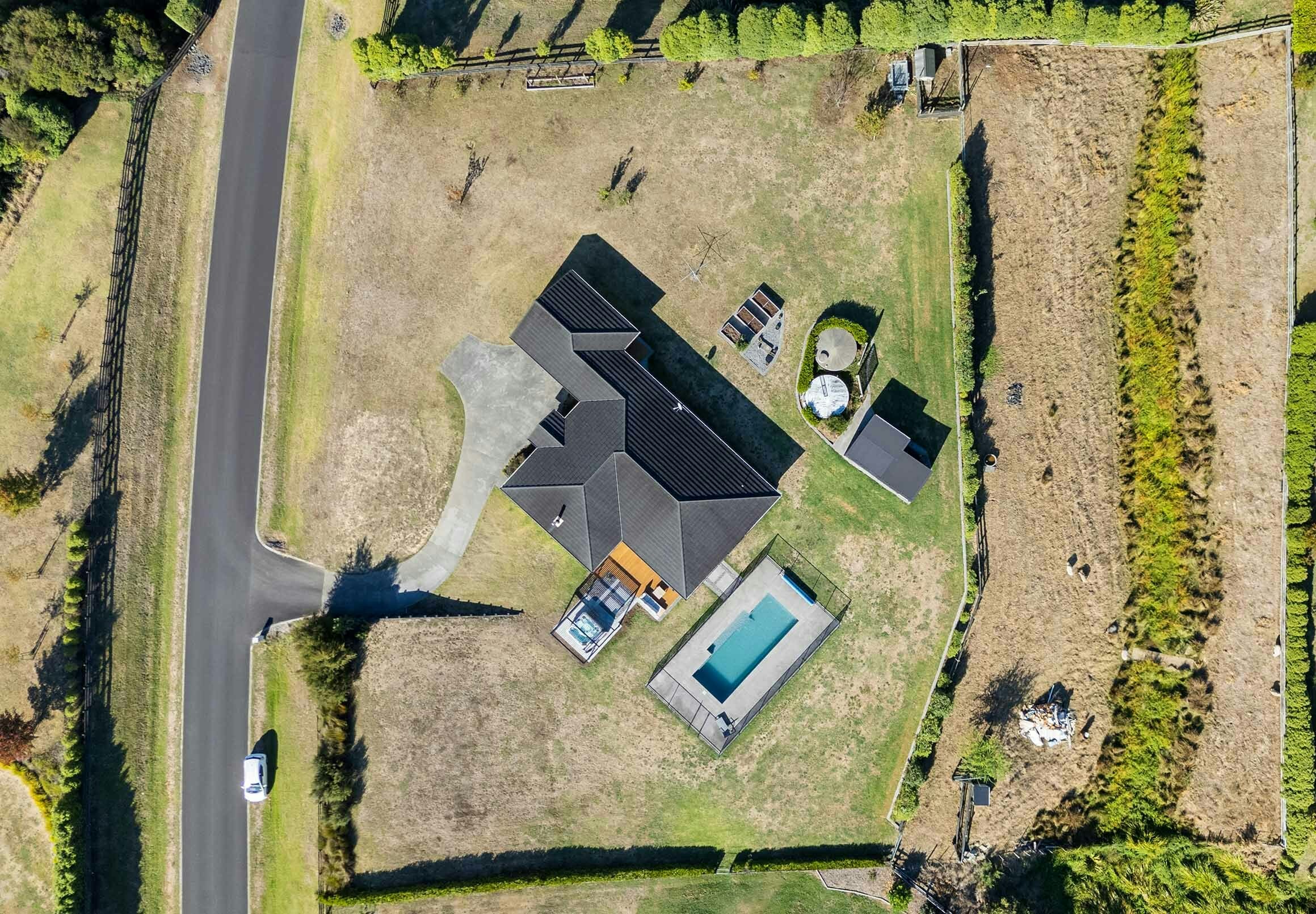 72 EDIT web or mls in House DJI 20250321164410 0025 D