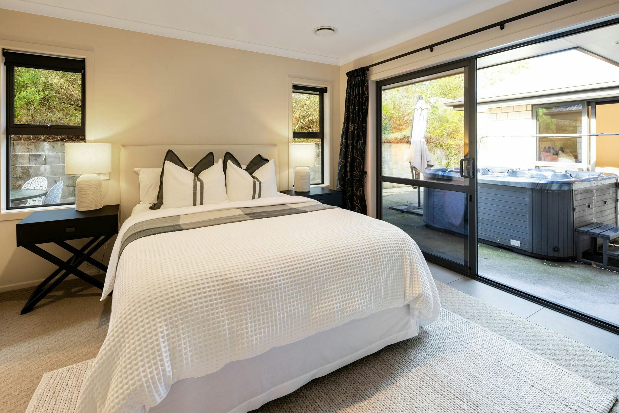 72 web or mls in House AR5 2150