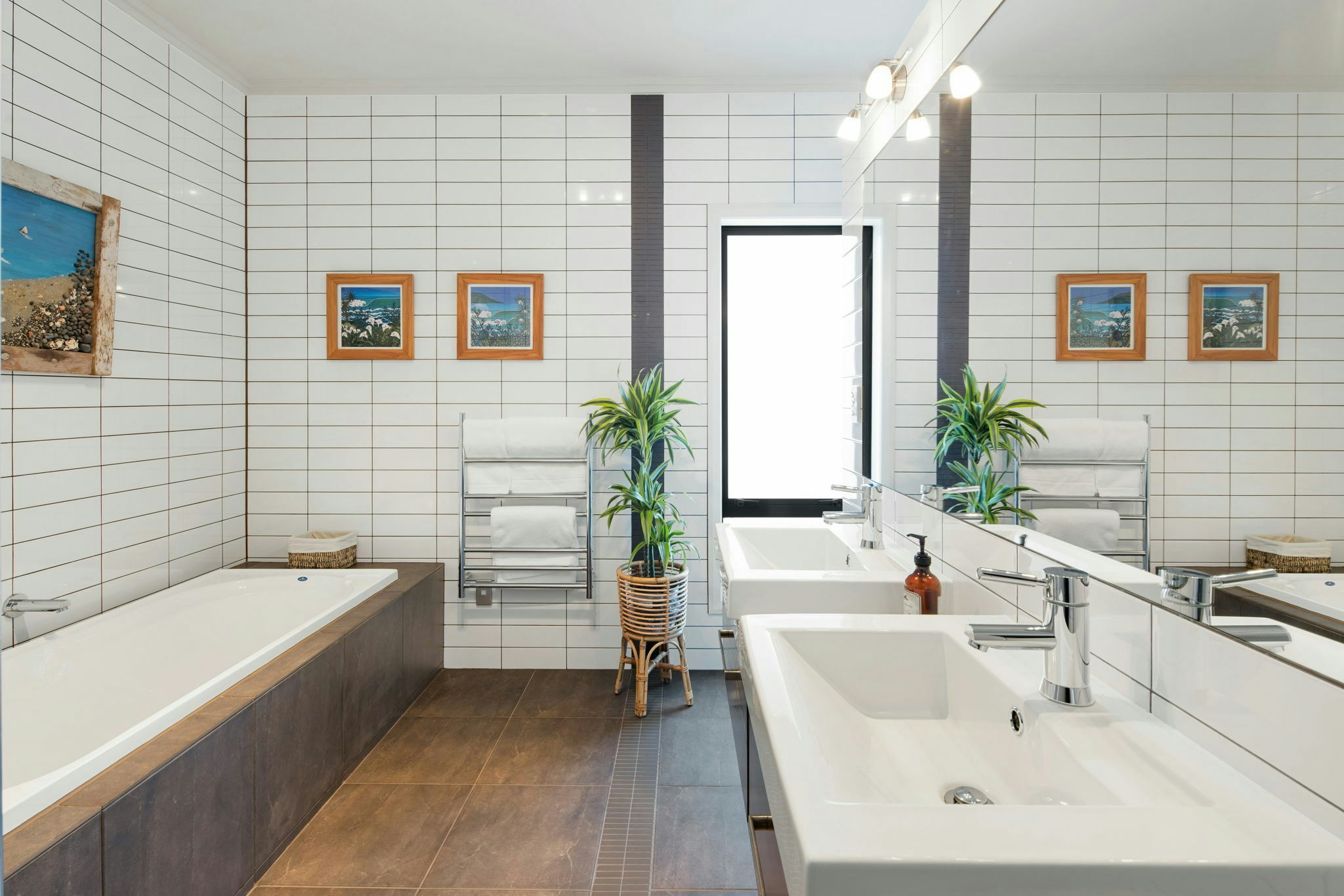 72 web or mls in House AR5 9129