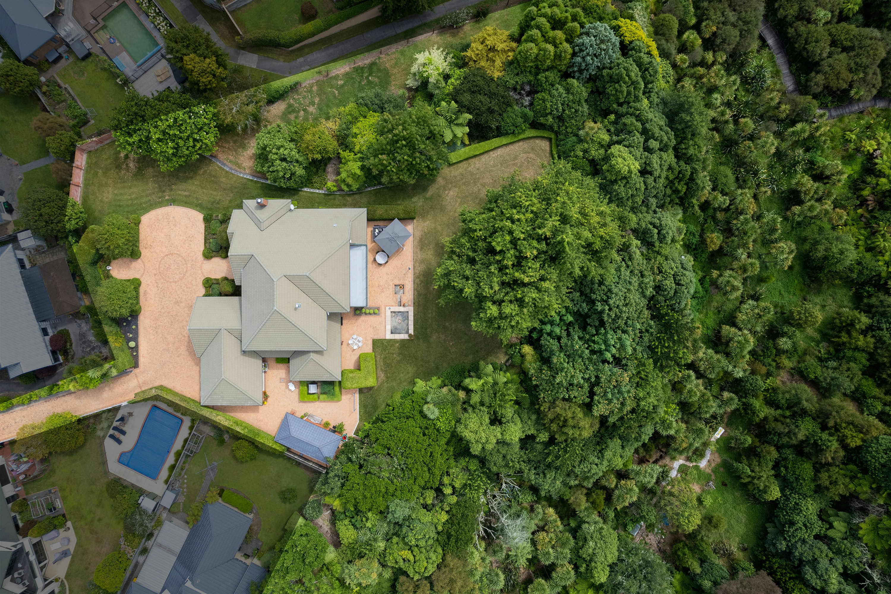 76 EDIT web in House DJI 0617