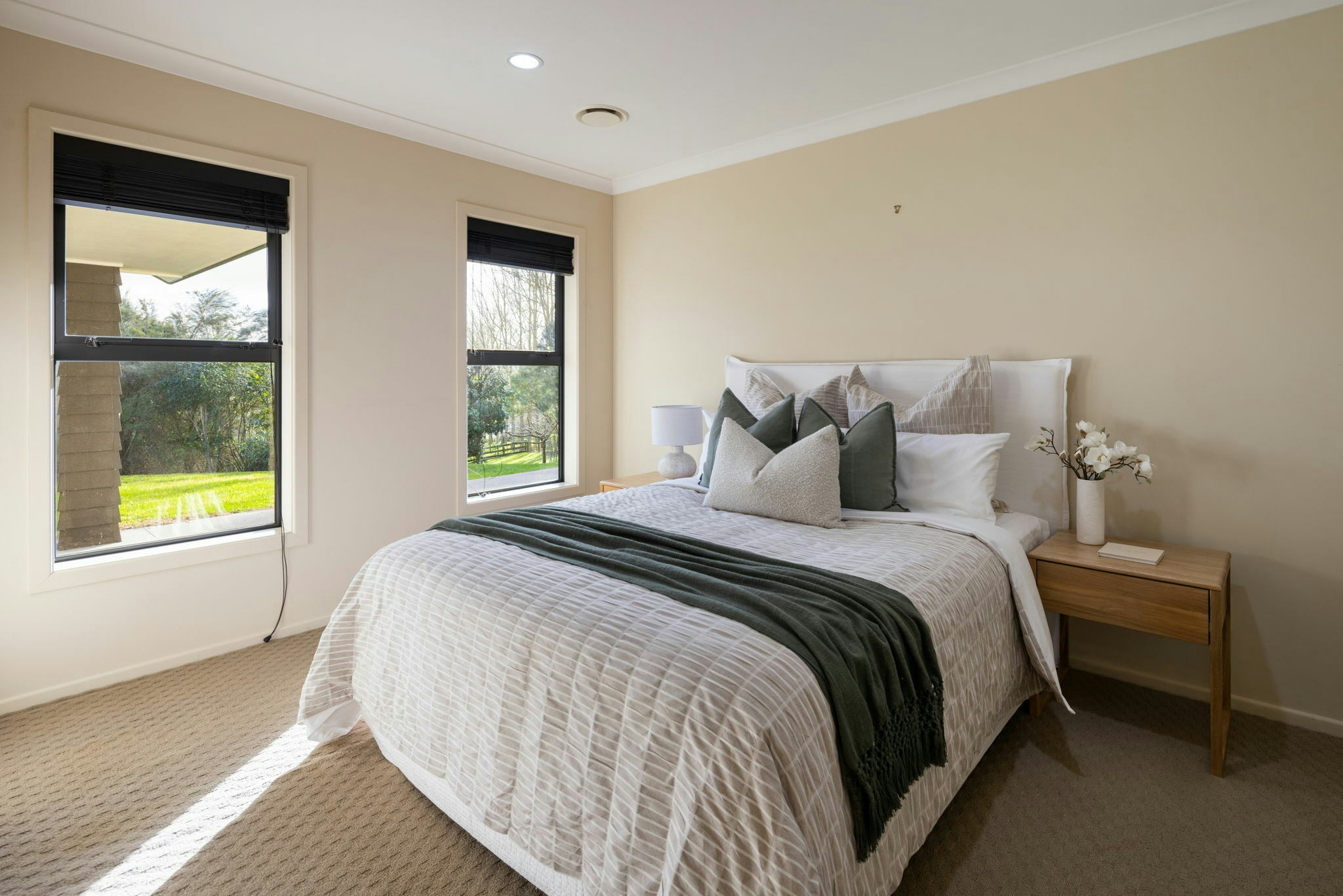 78 web or mls in House AR5 2266