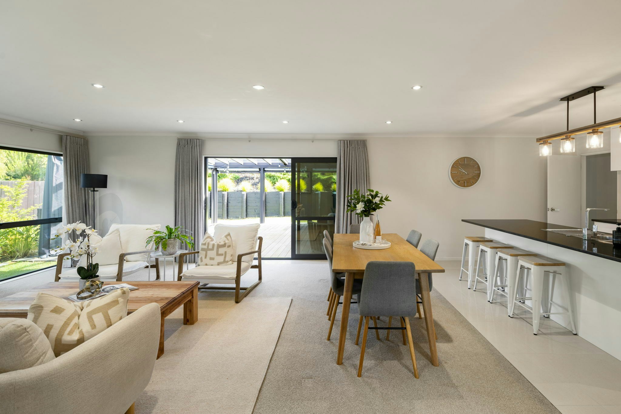 78 web or mls in House AR5 3965 2