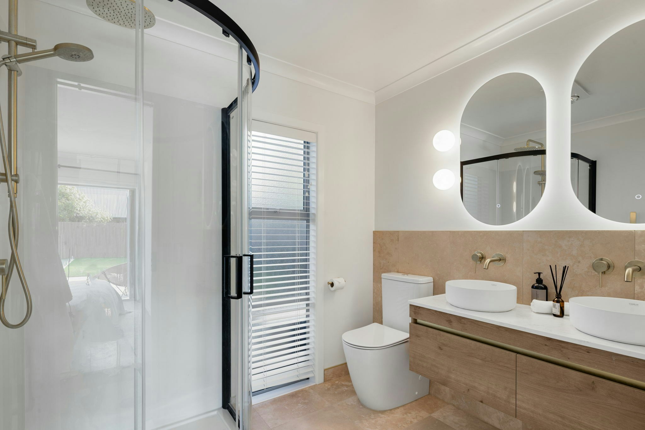 78 web or mls in House AR5 7542