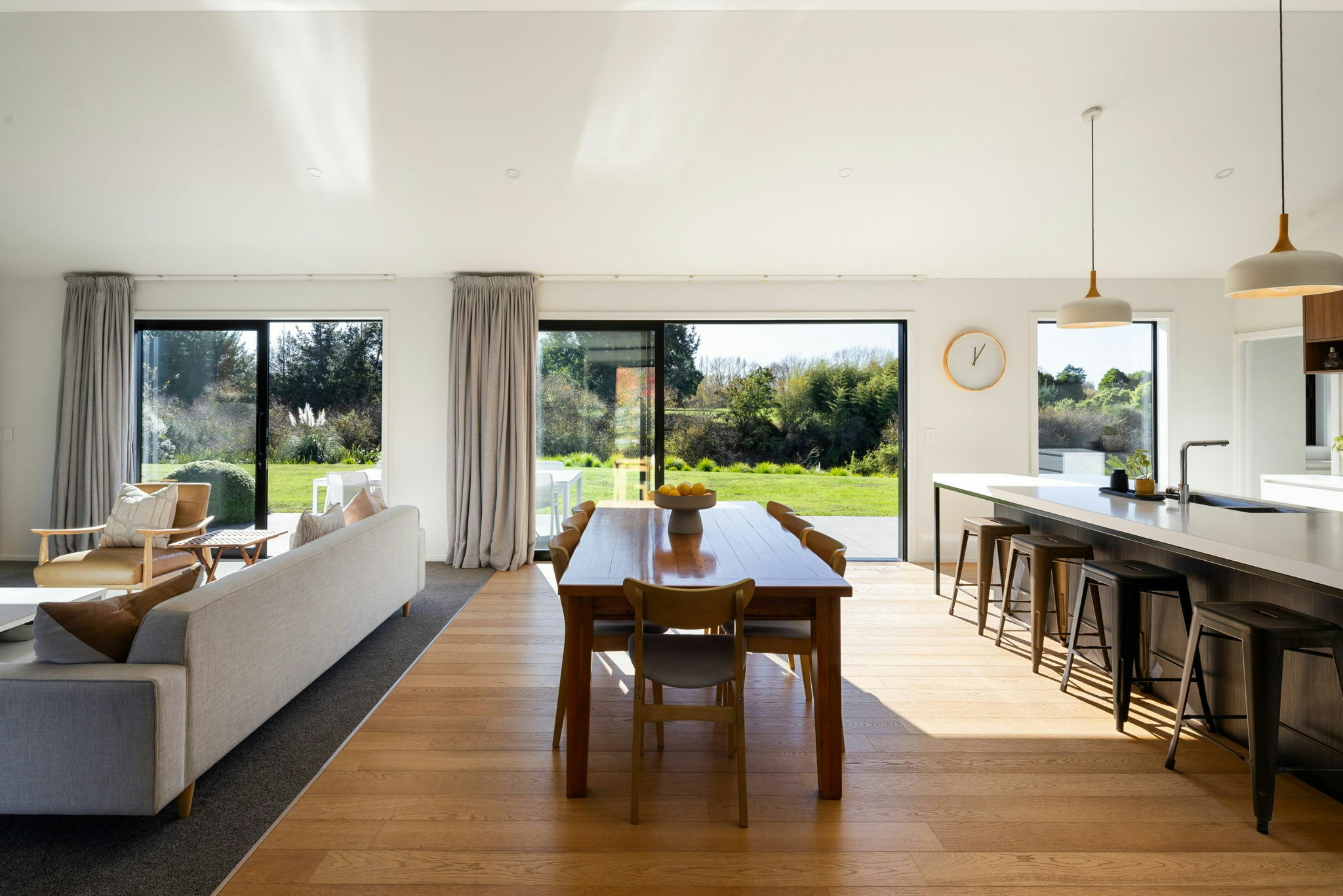 79 web or mls in House AR5 1381