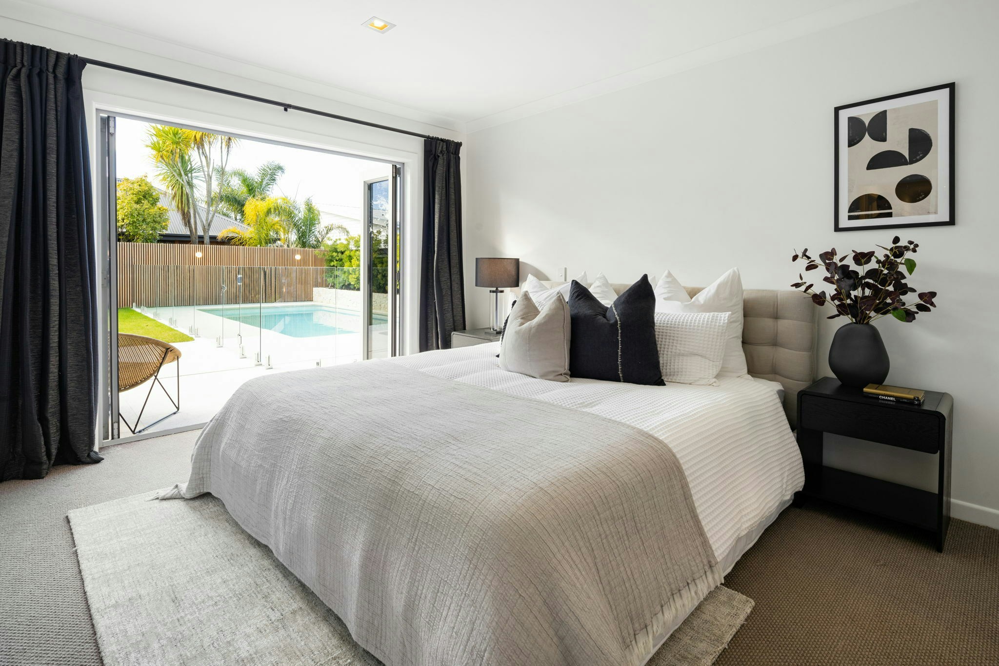 79 web or mls in House AR5 7537