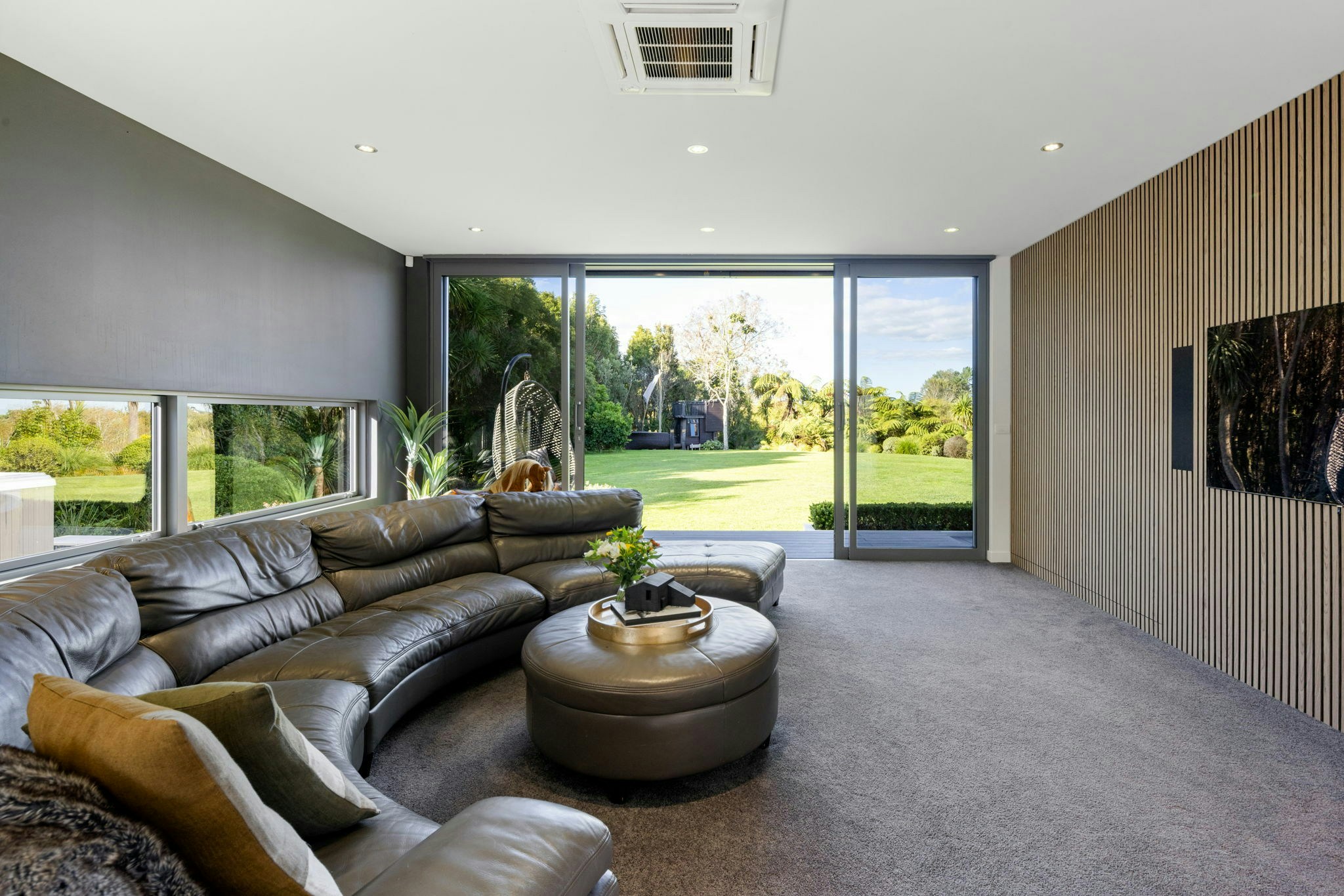 79 web or mls in House AR5 8300