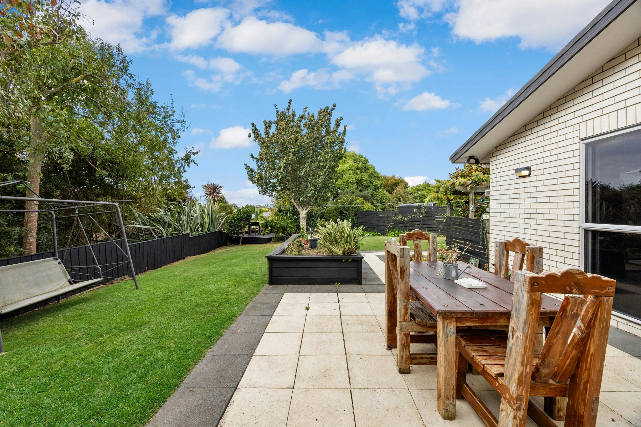 8 web or mls in House AR0 3082