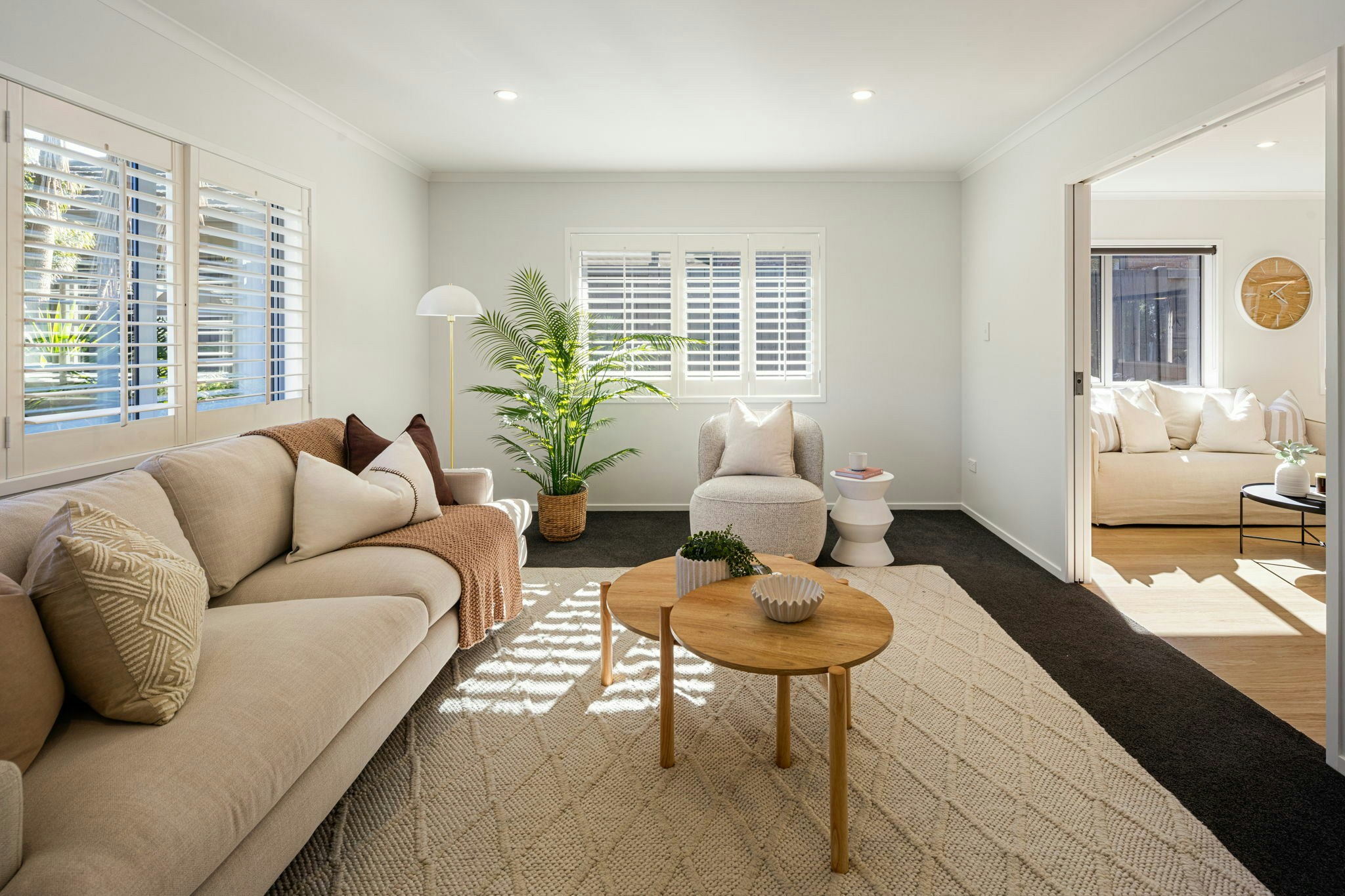 8 web or mls in House AR5 6838