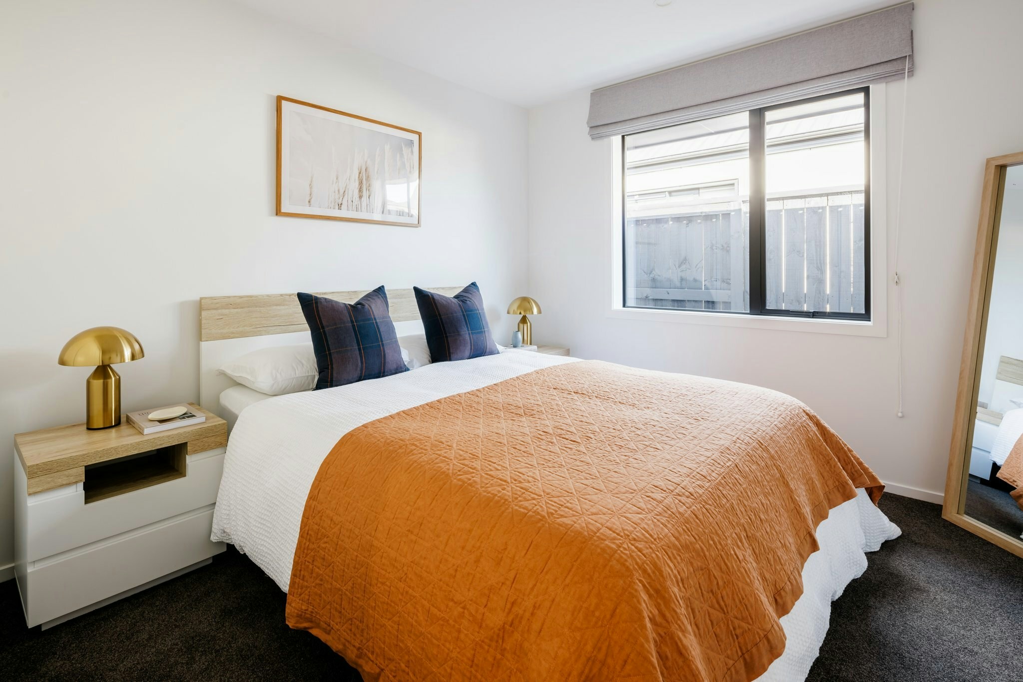 8 web or mls in House AR5 8253