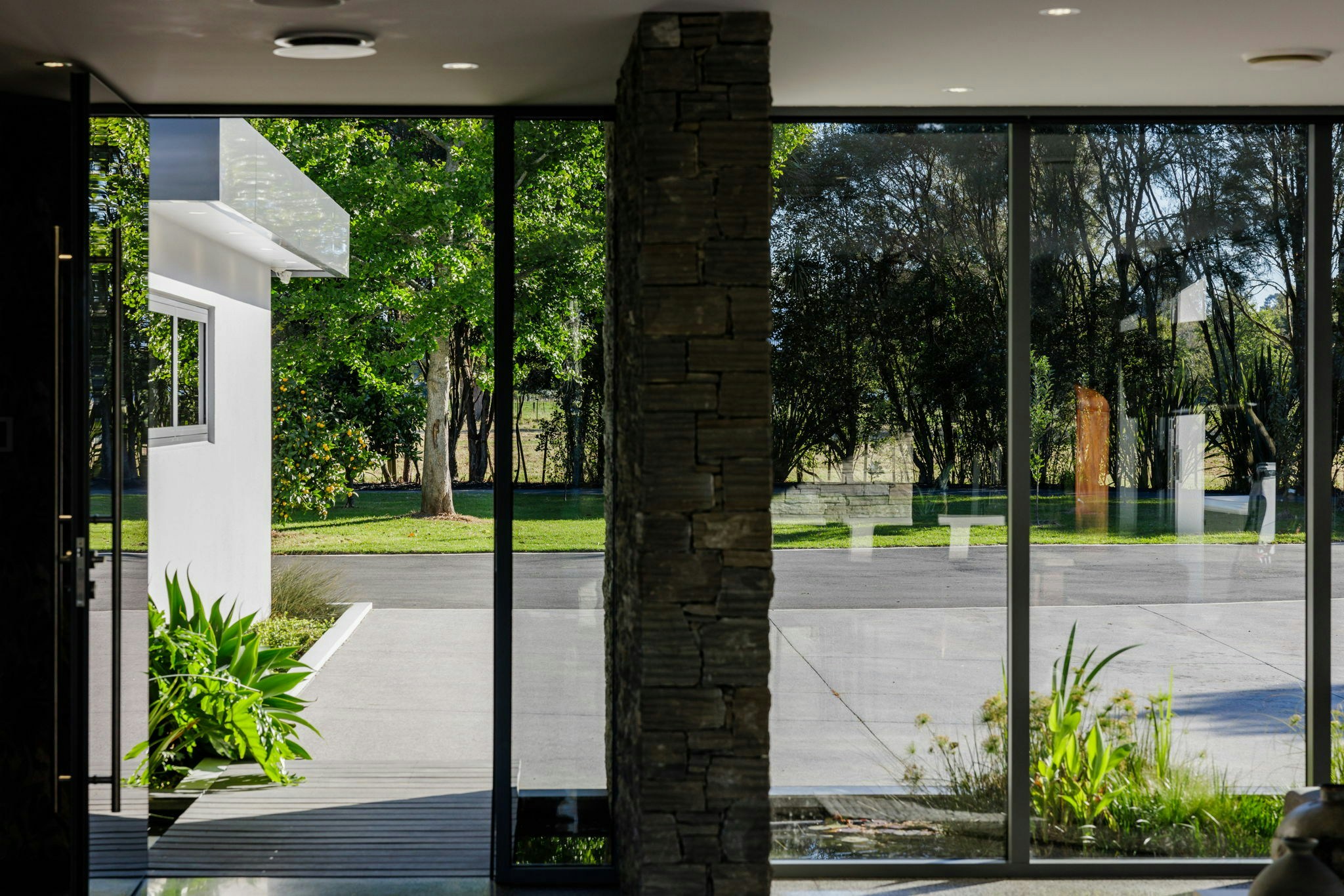 8 web or mls in House AR5 8421