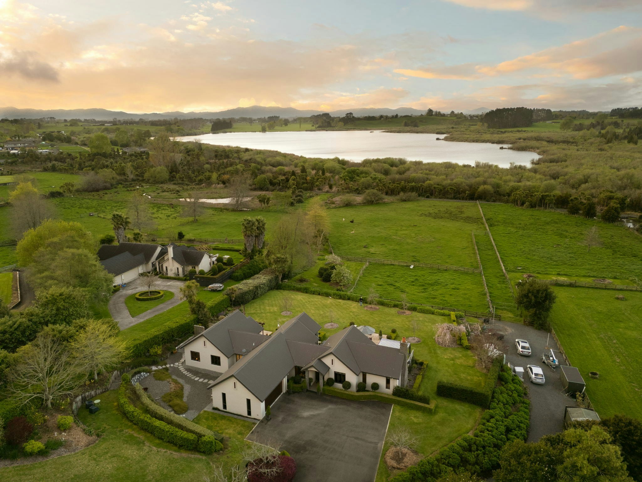 8 web or mls in House DJI 20251007191202 0825 D