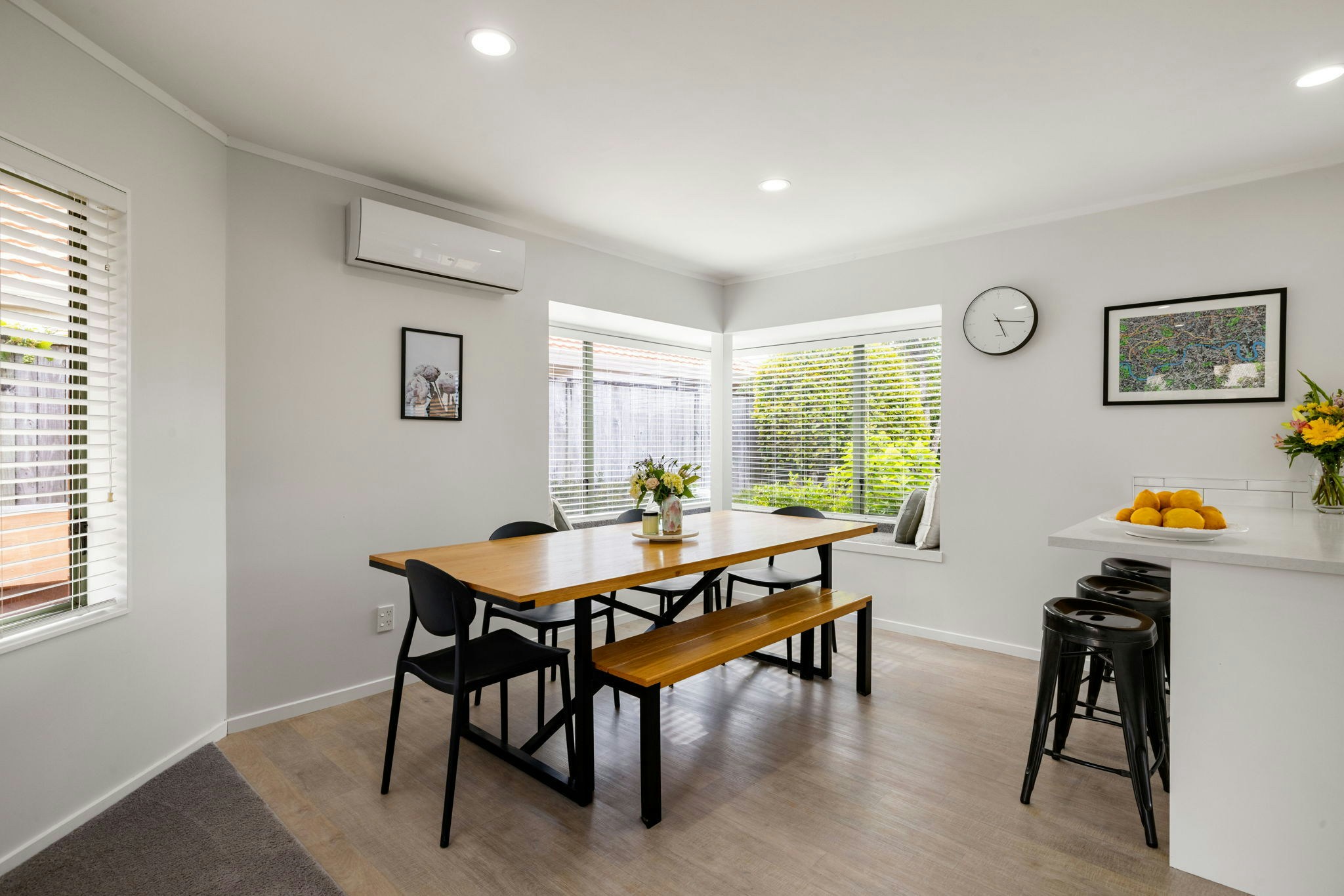 8 web or mls in House SR5 0085