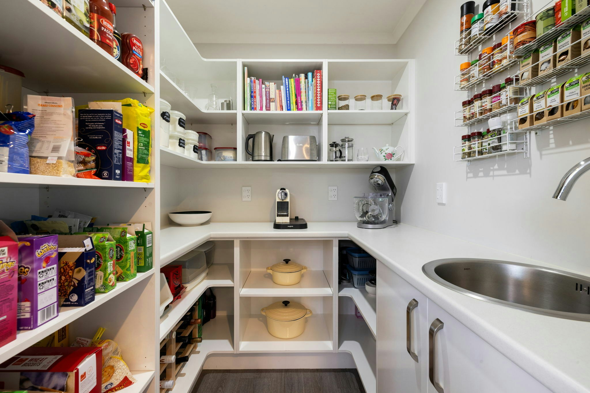 8 web or mls in House SR5 3576