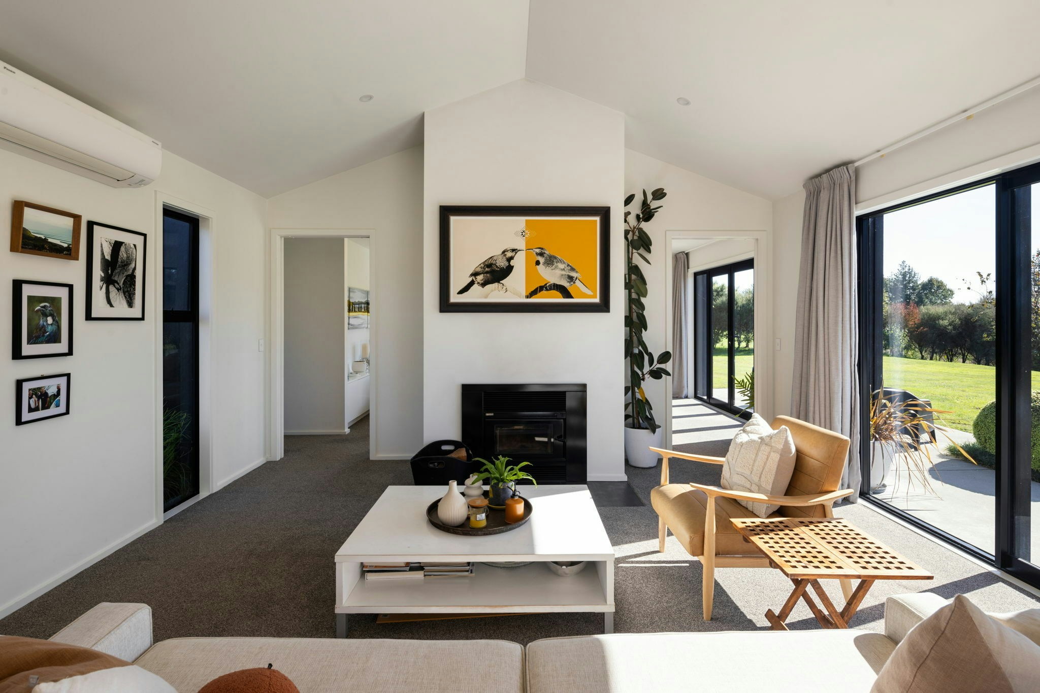 81 web or mls in House AR5 1390