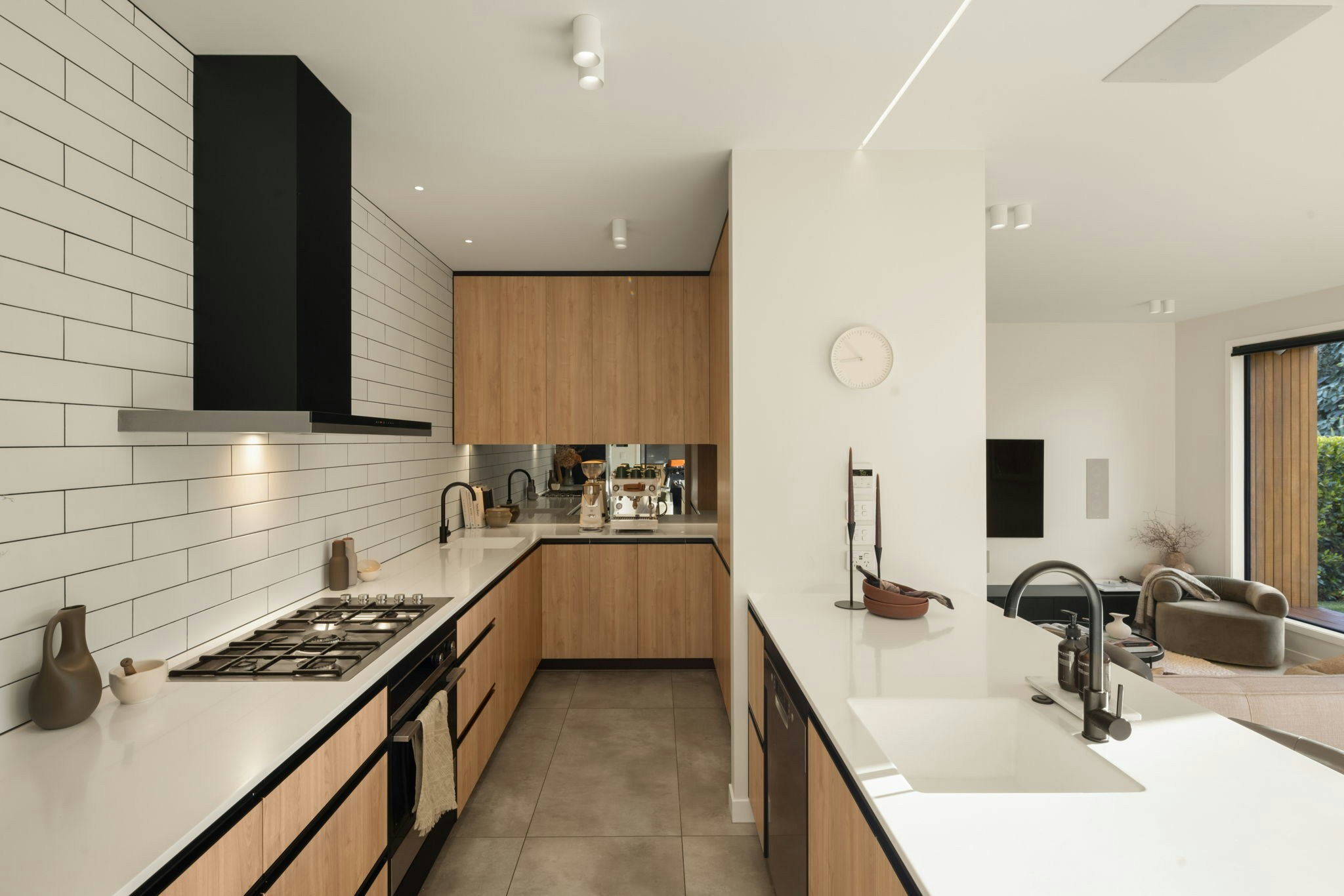 81 web or mls in House AR5 9340