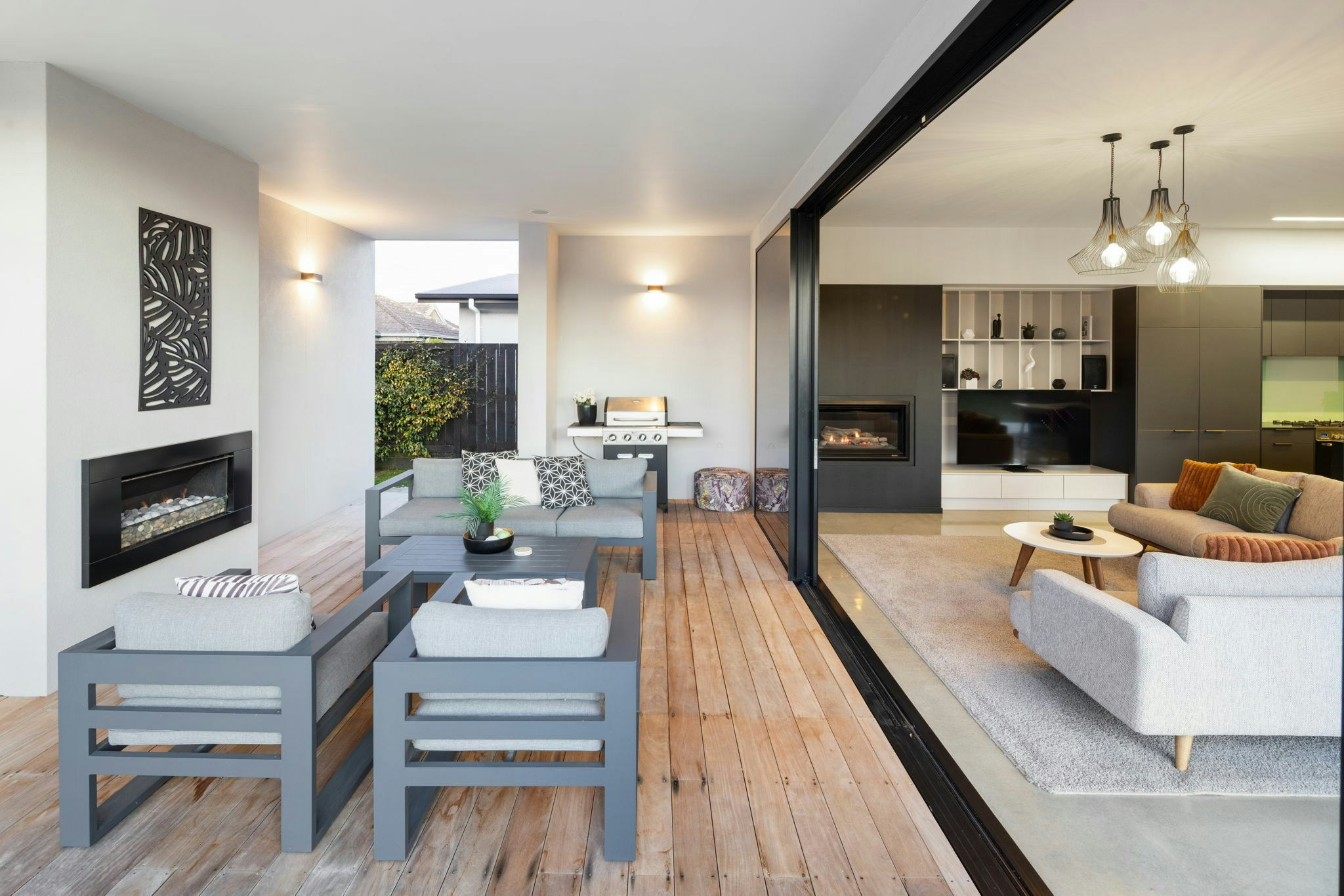 82 web or mls in House AR5 1073