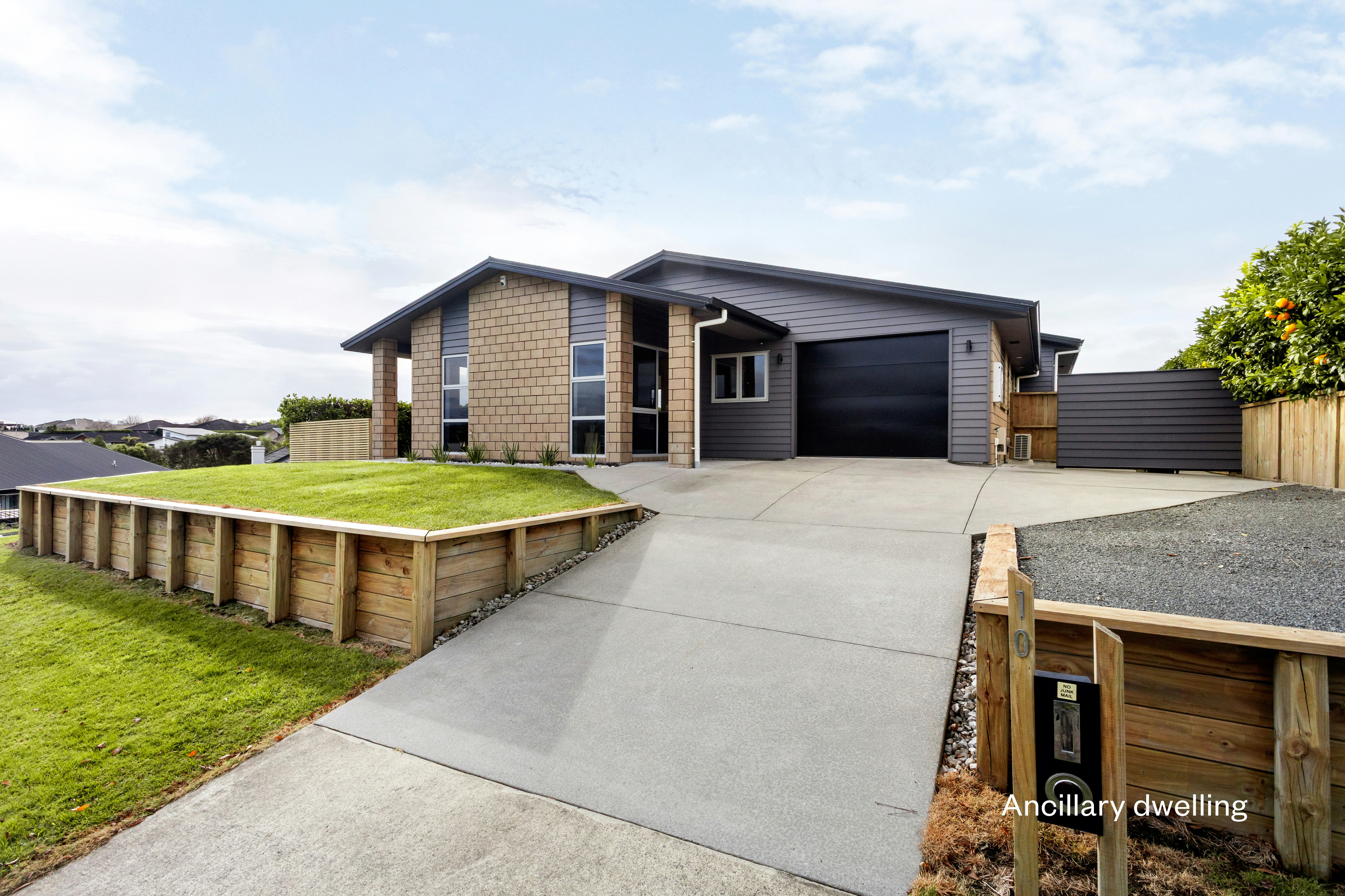 85 EDIT print in House SR6 8479