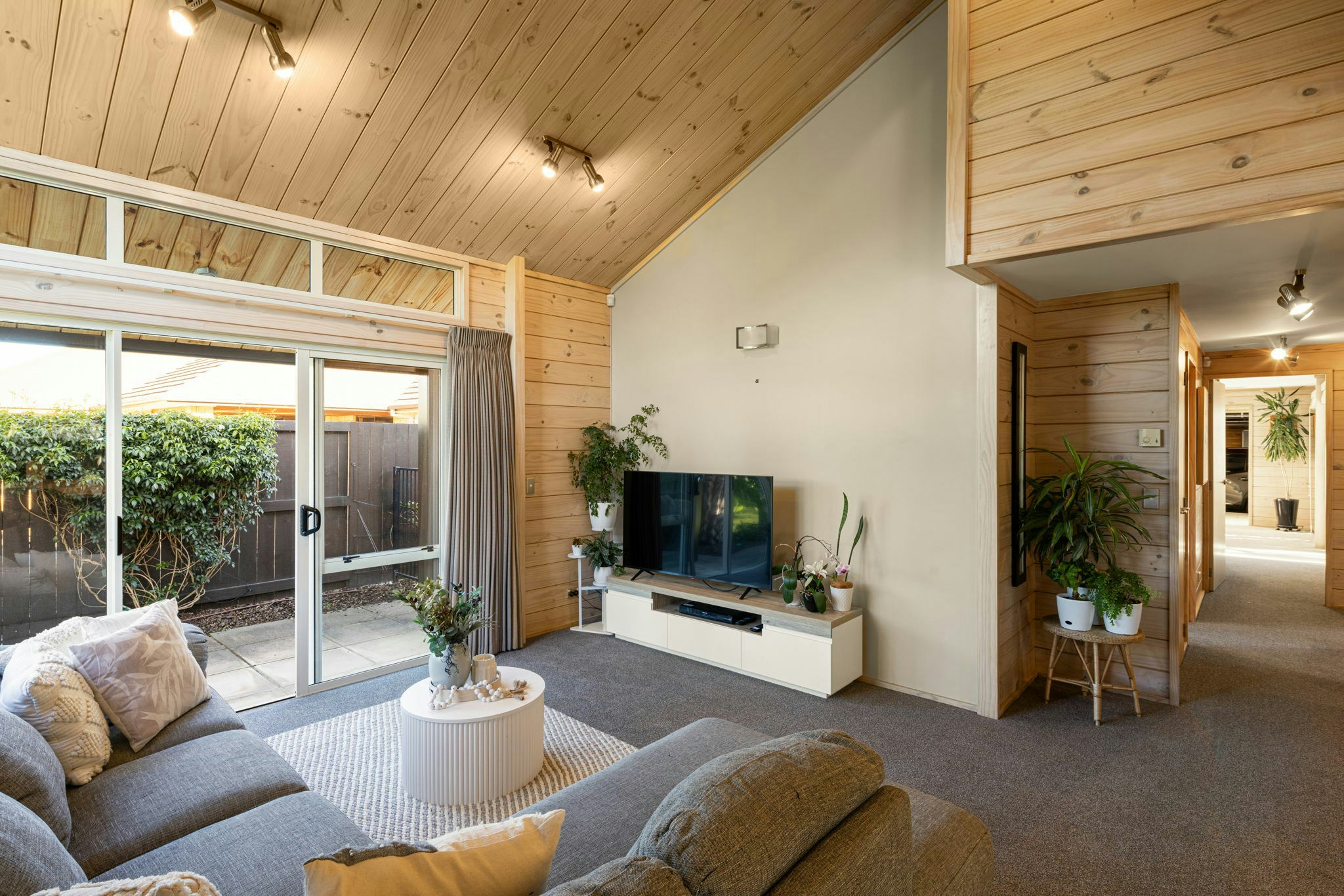 88 web or mls in House AR5 5601