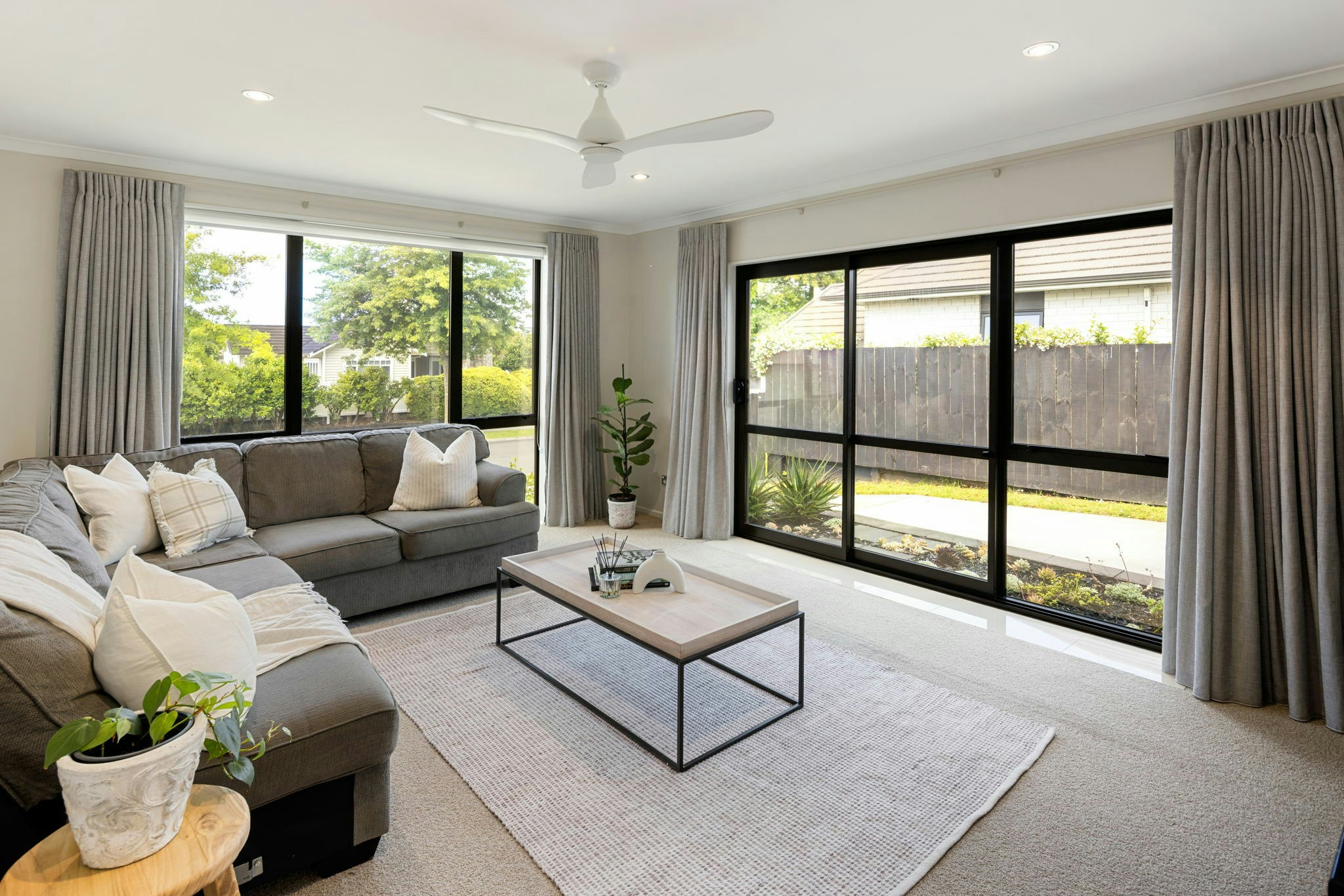 89 web or mls in House AR5 4010