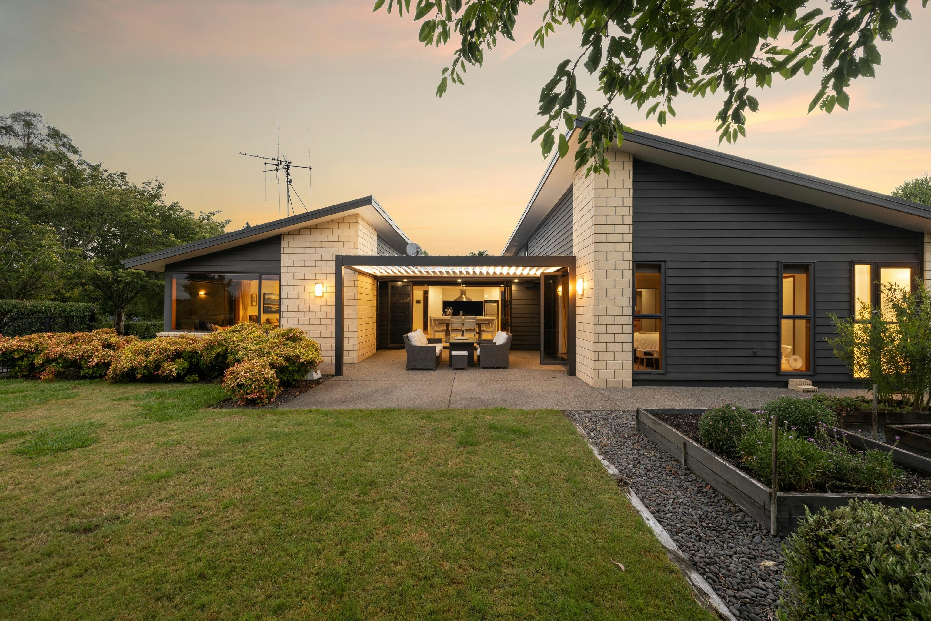 9 print in House SR5 5526