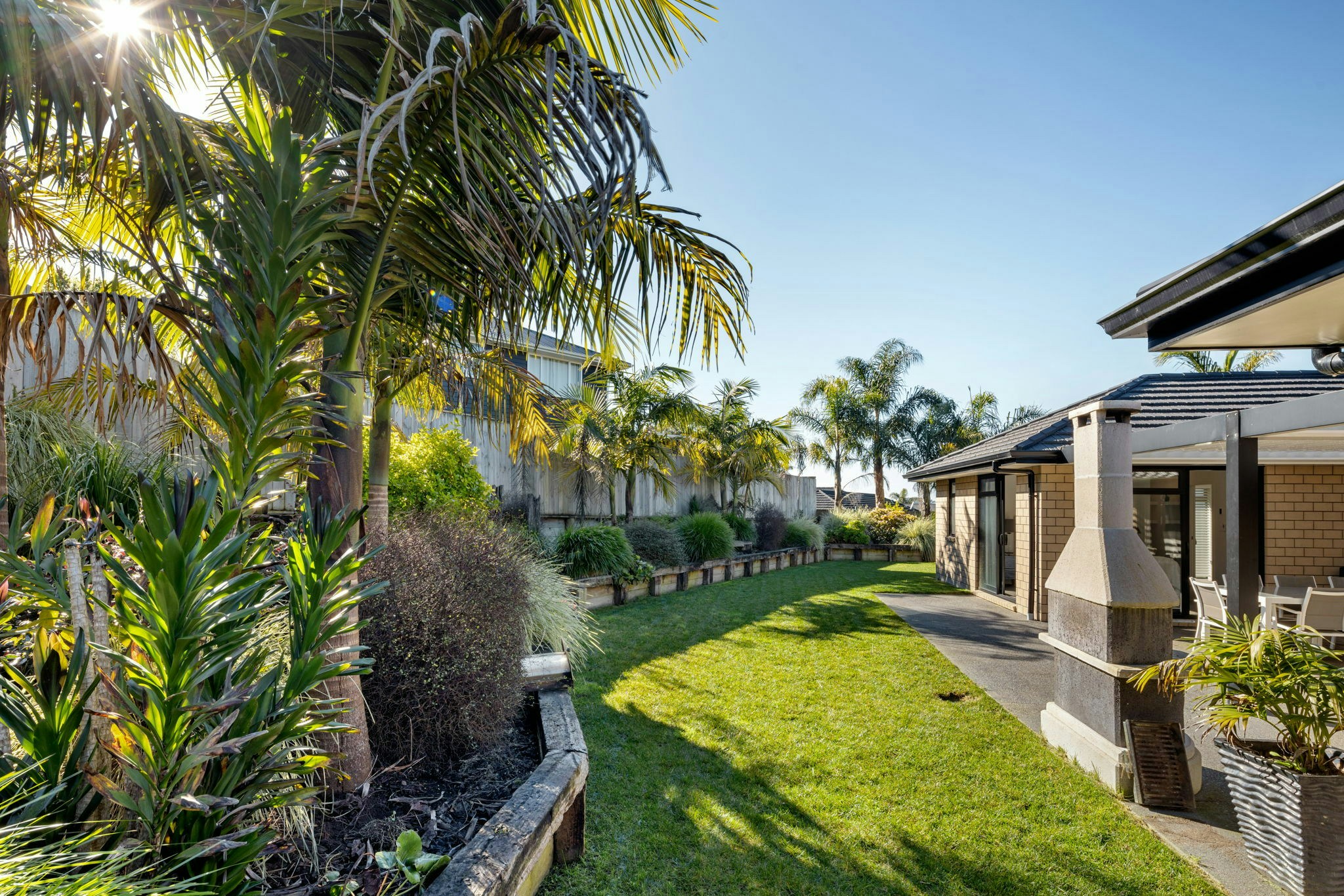 9 web or mls in House AR5 9897