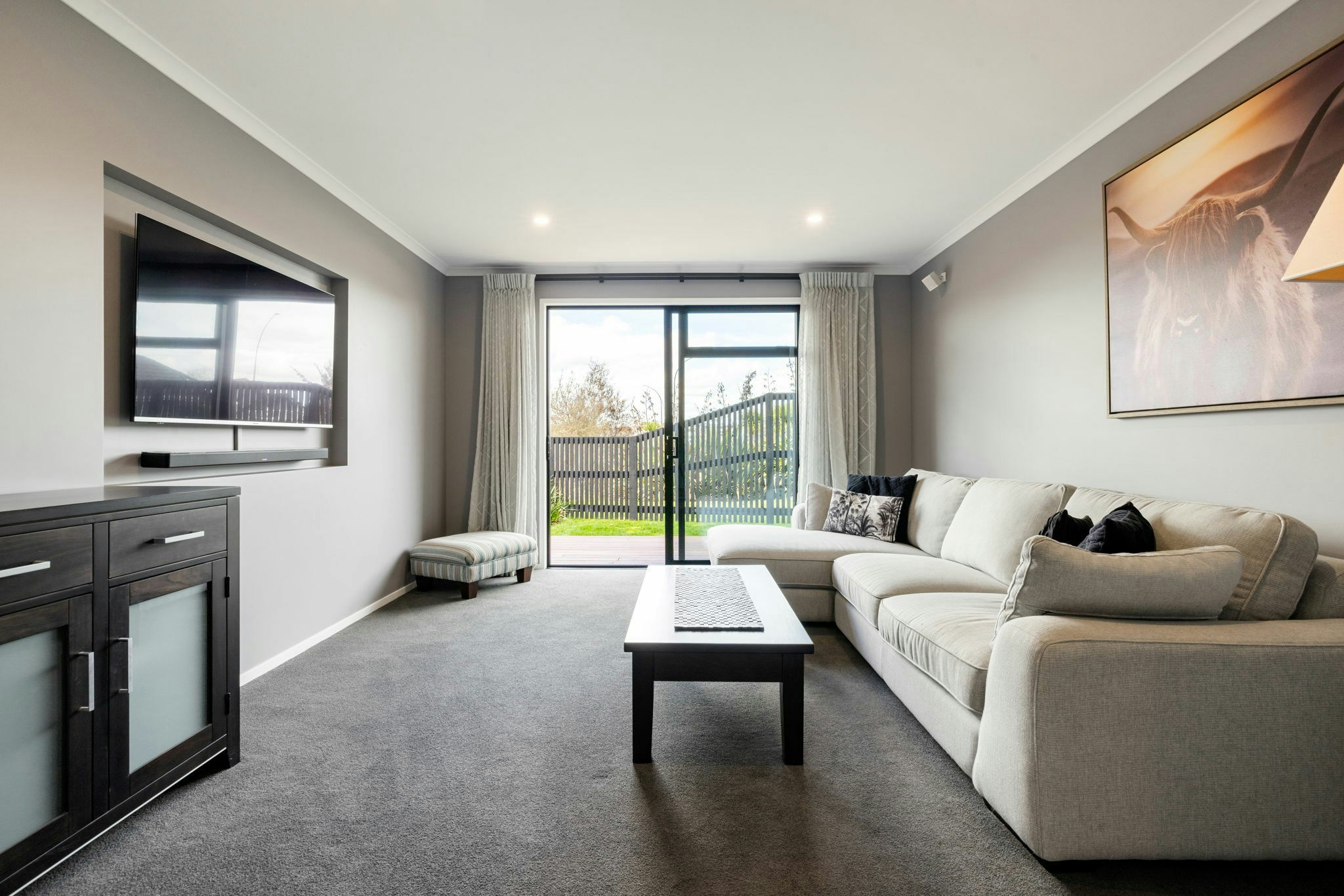 9 web or mls in House SR5 7352