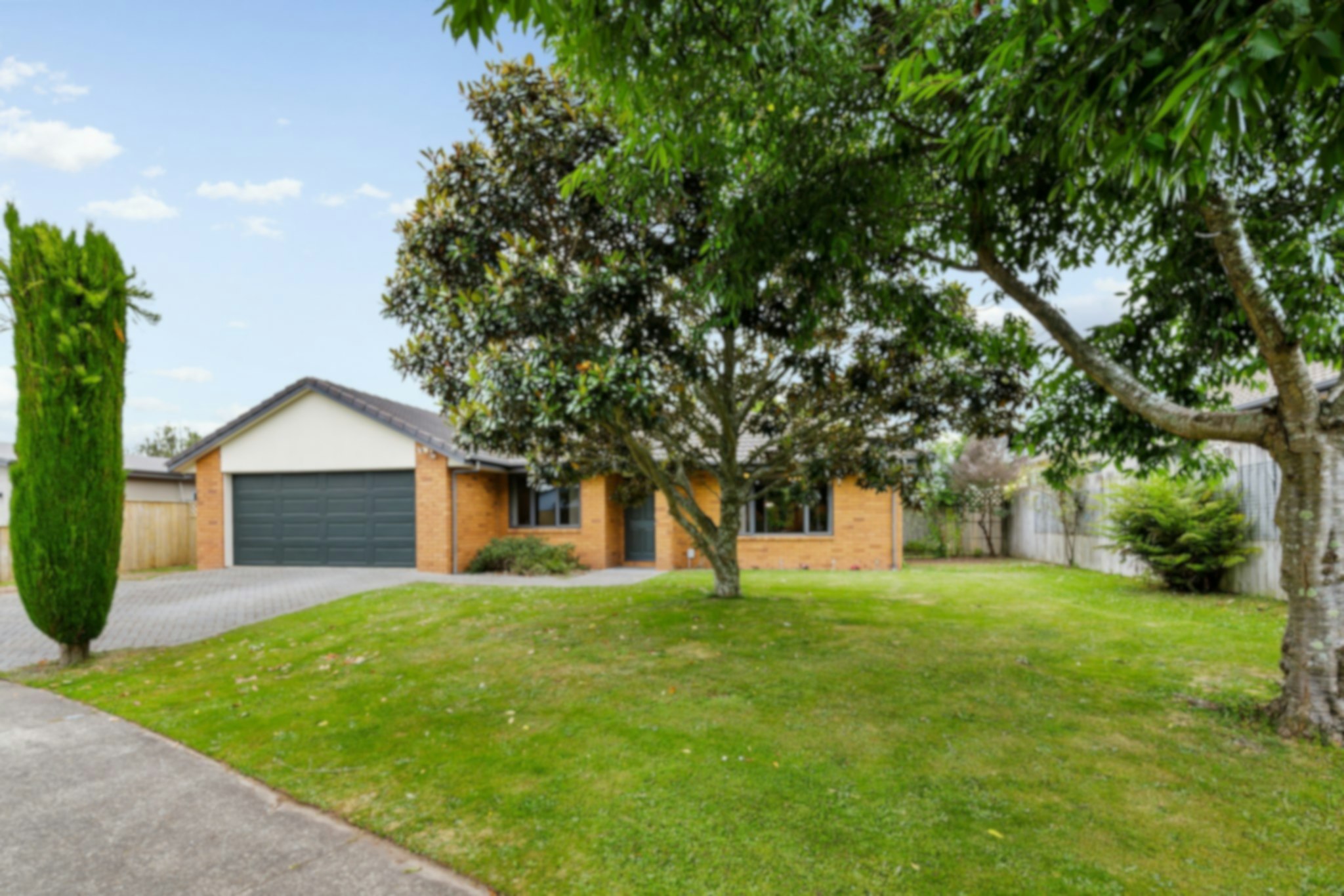 9 web or mls in House SR5 7948