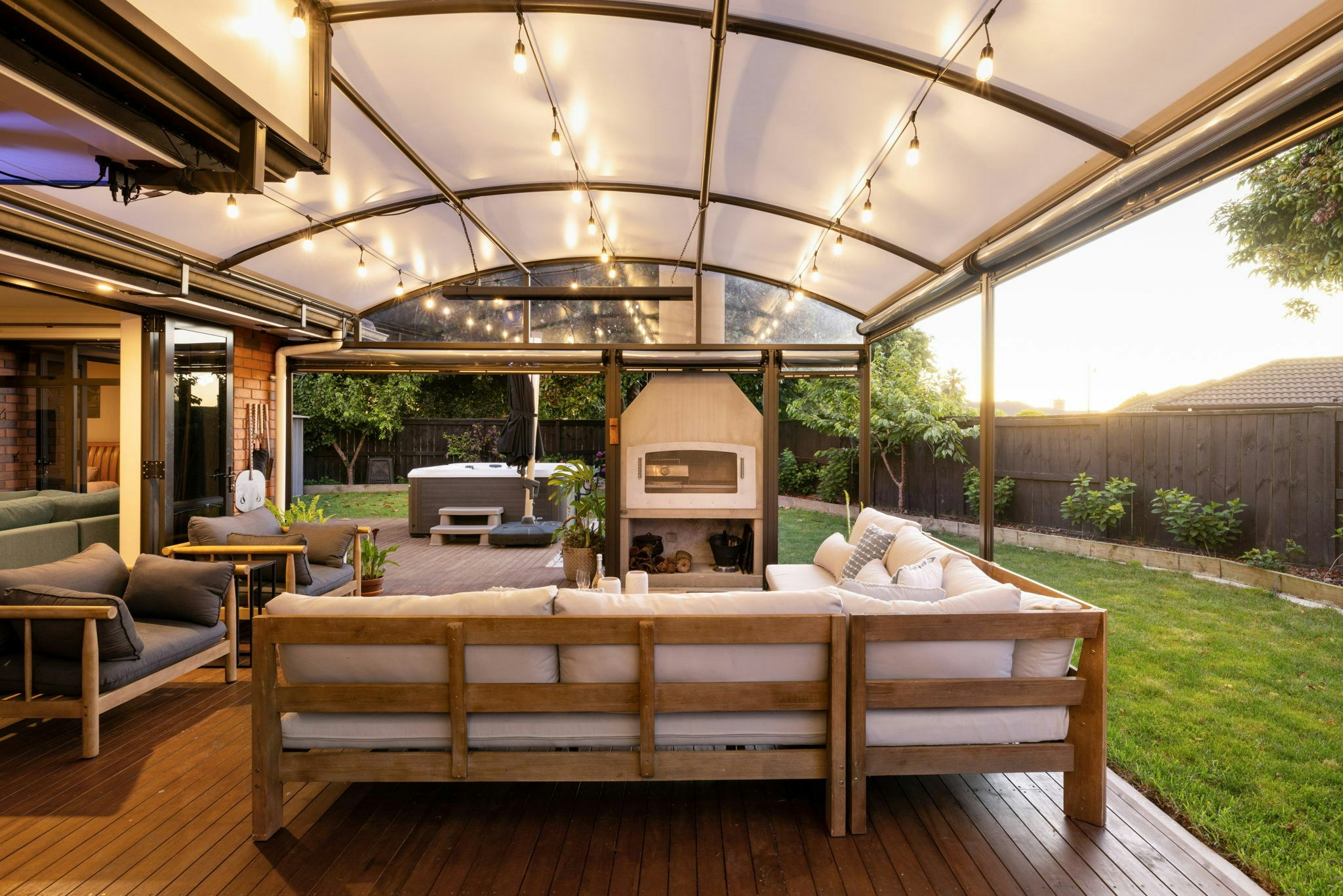 9 web or mls in House SR5 9788