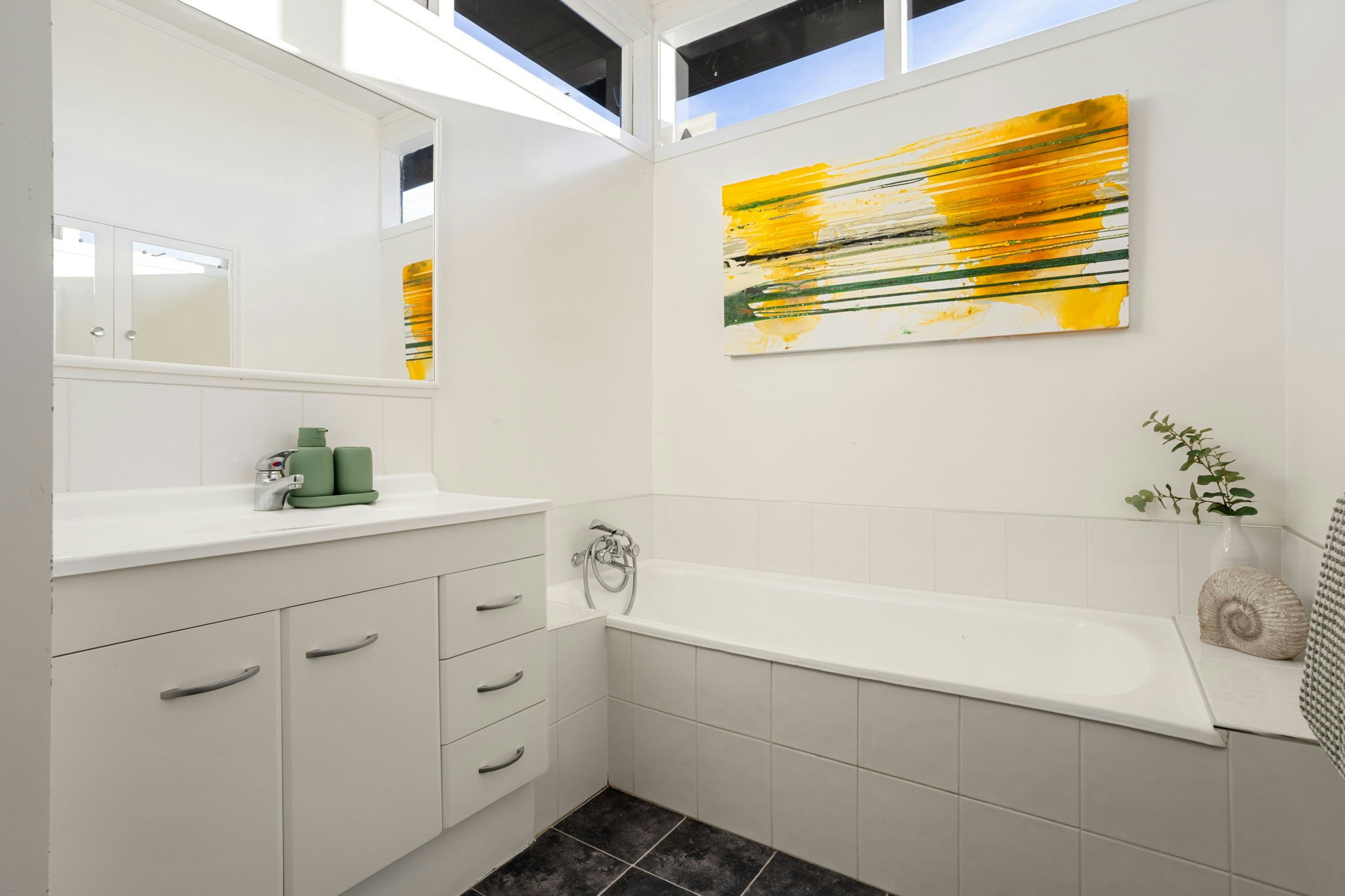 9 web or mls in House SR6 2925