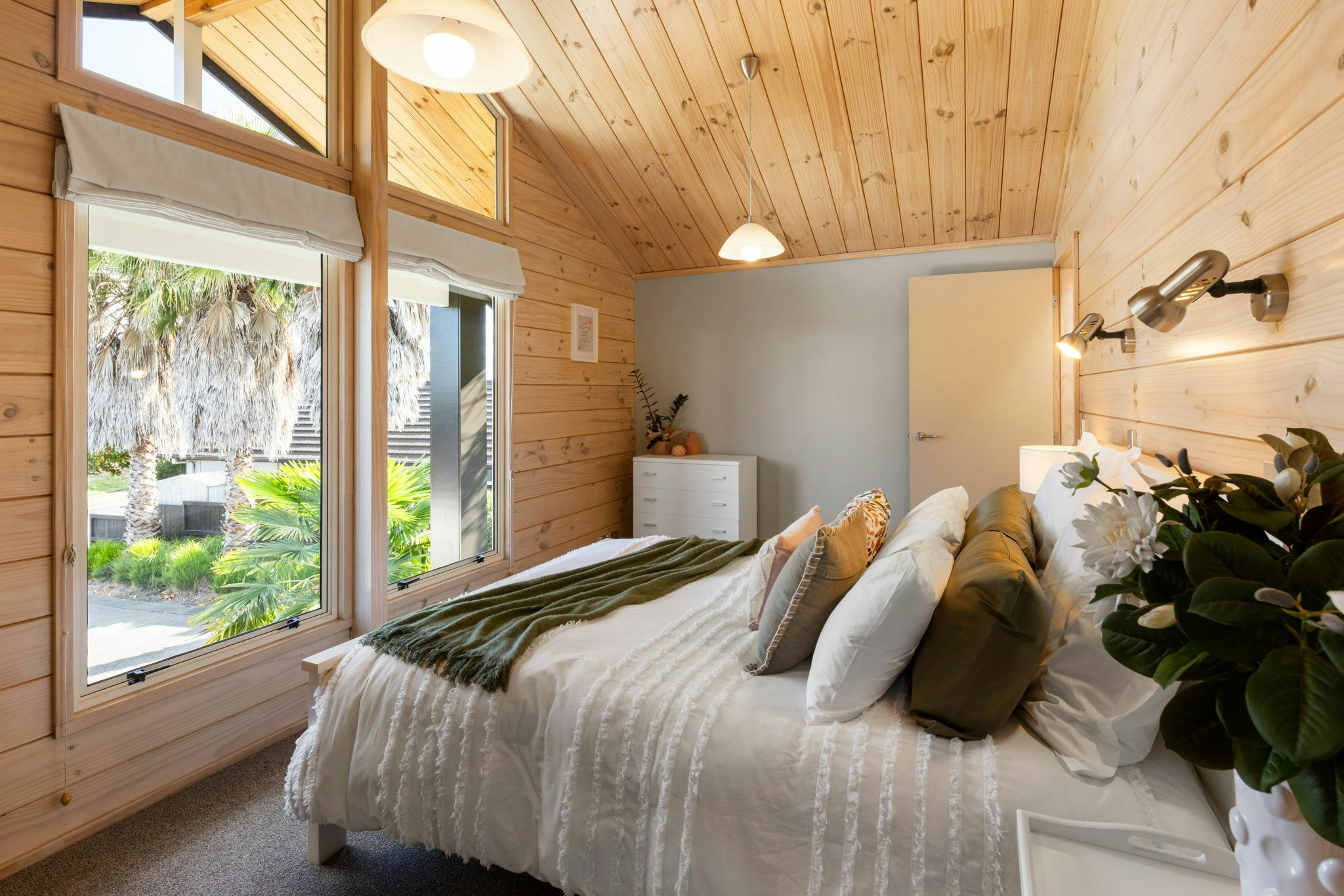 91 web or mls in House AR5 5380