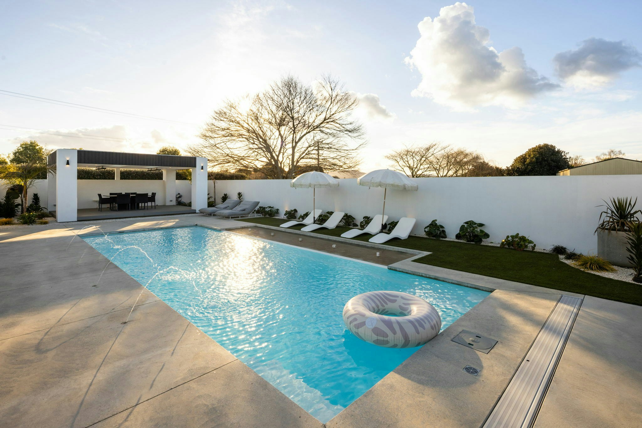 91 web or mls in House AR5 9680